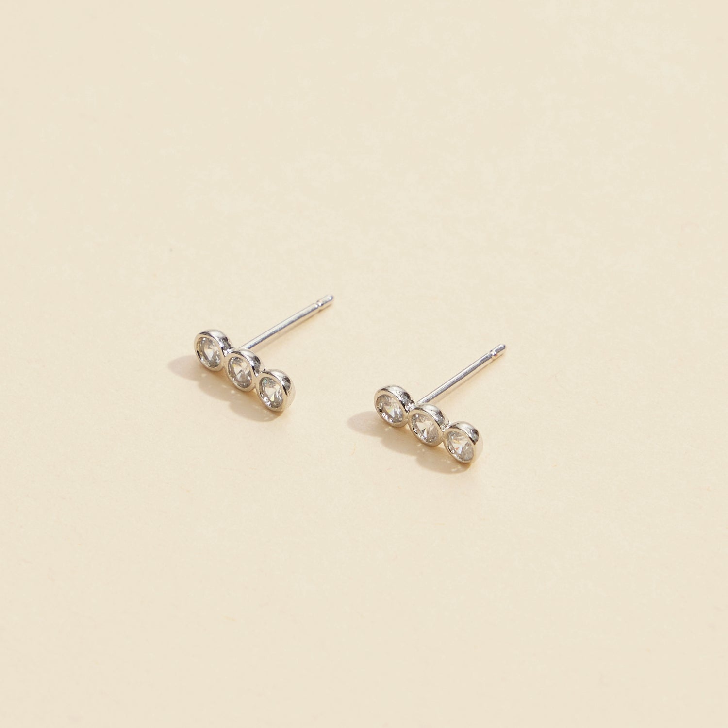 Three Linked Rhinestones Gold Dip Stud Earrings