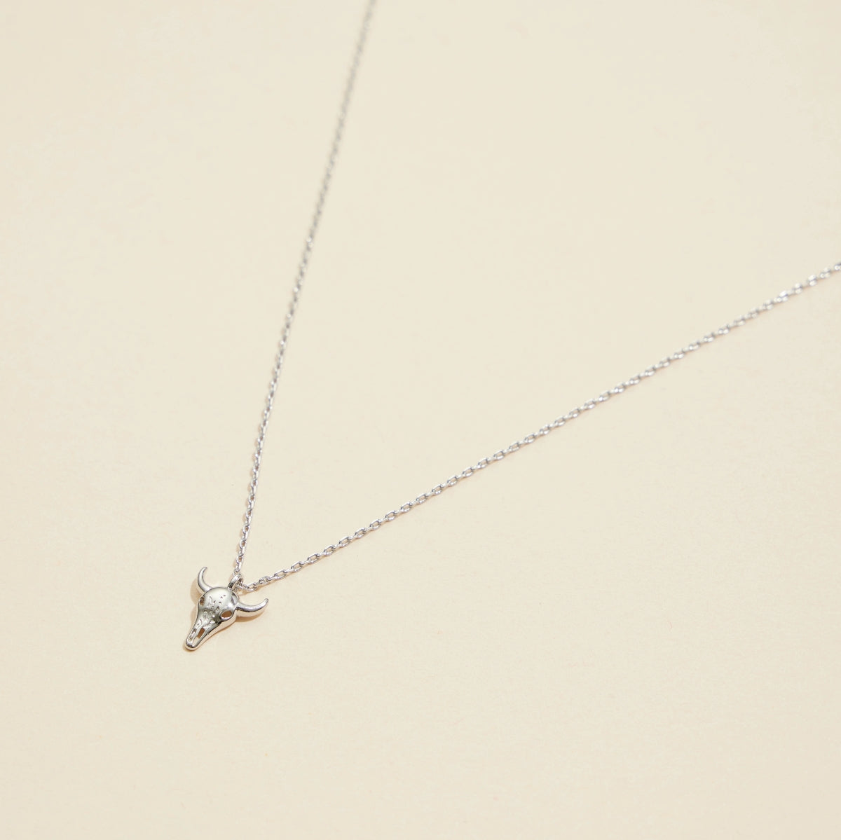 Striking Longhorn Skull Charm Gold-Dipped Short Necklace