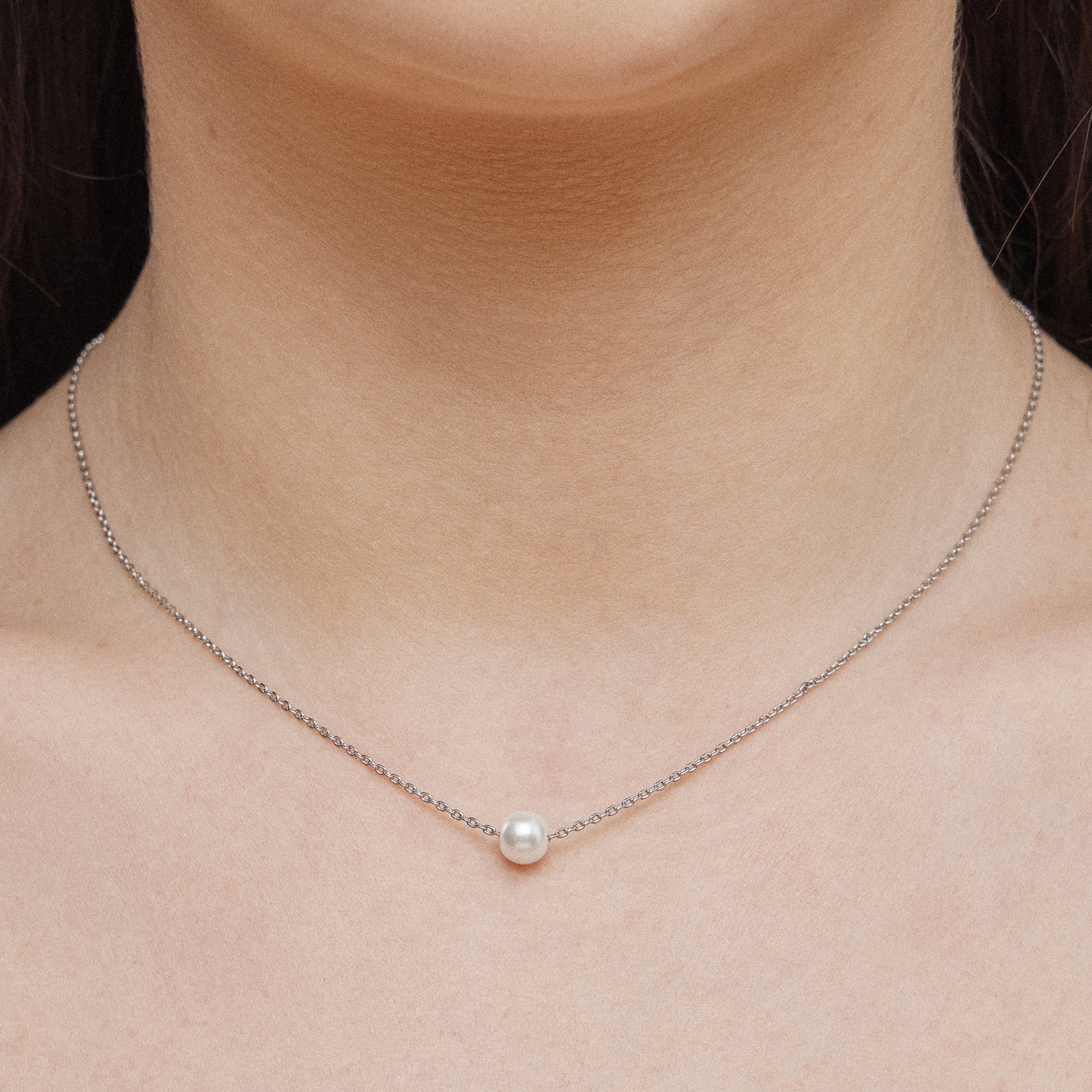 Timeless 18K Small Pearl Pendant Necklace - Frem