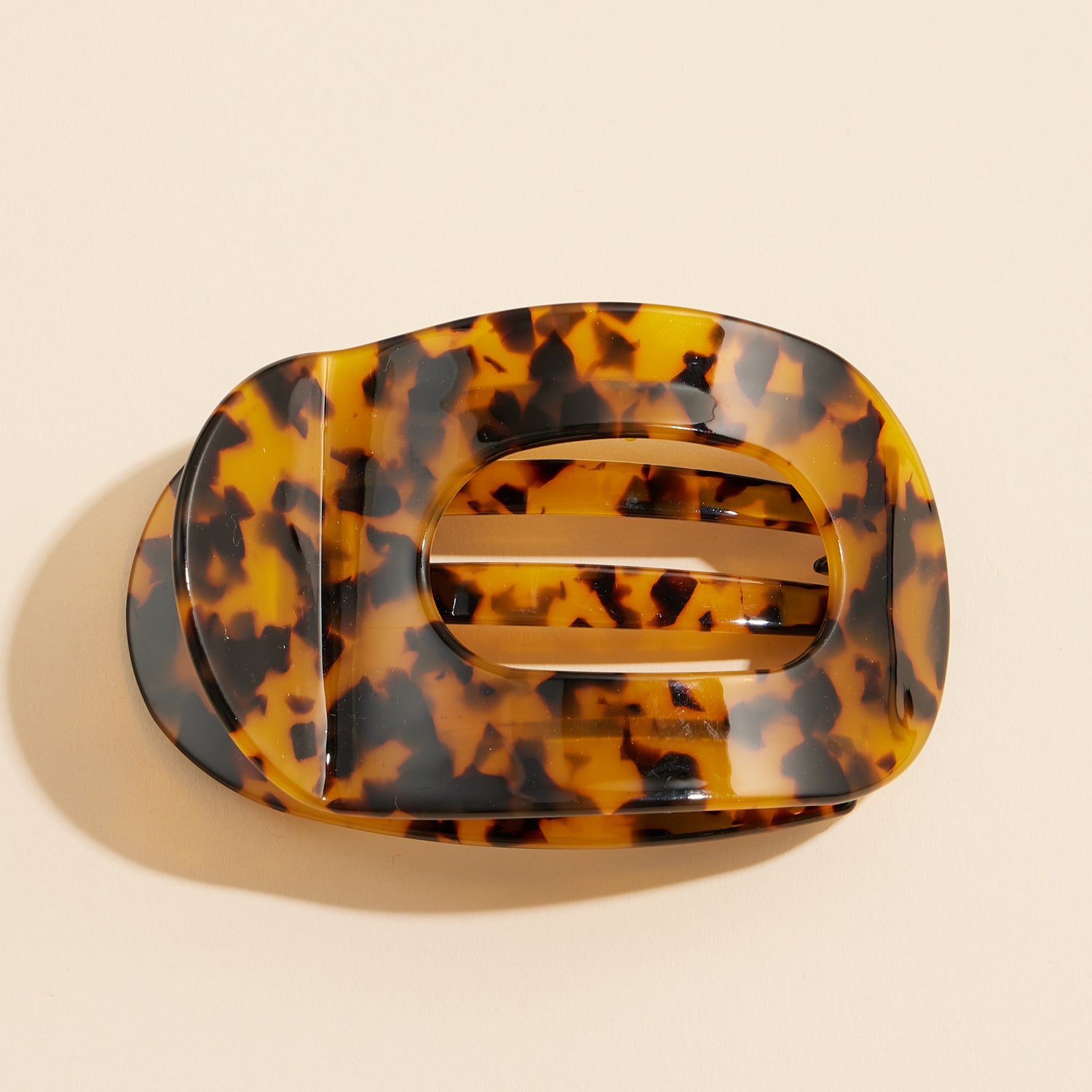 Wide Oval Tortoise Acetate Hair Claw Clip