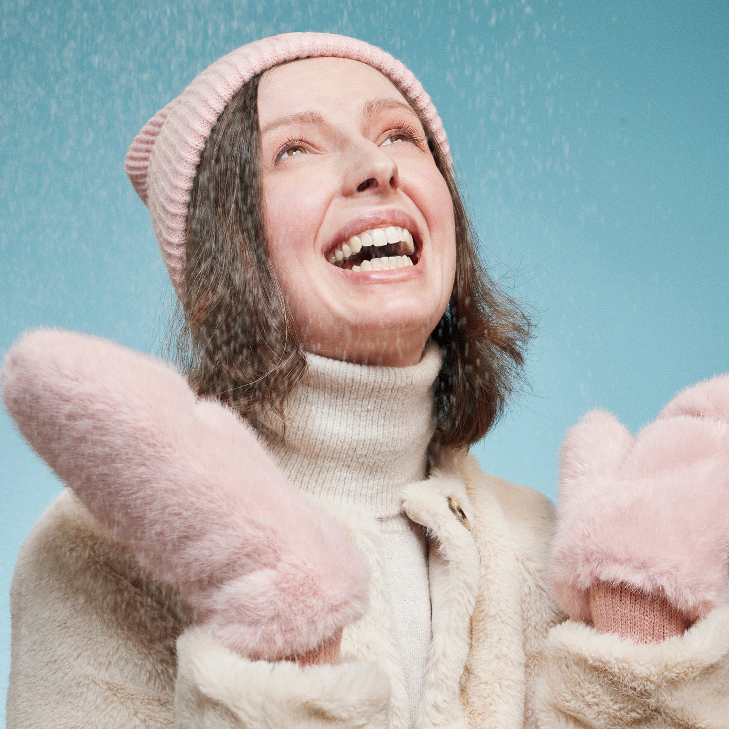 Fluffy Winter Gloves – Ultra Warm & Cozy