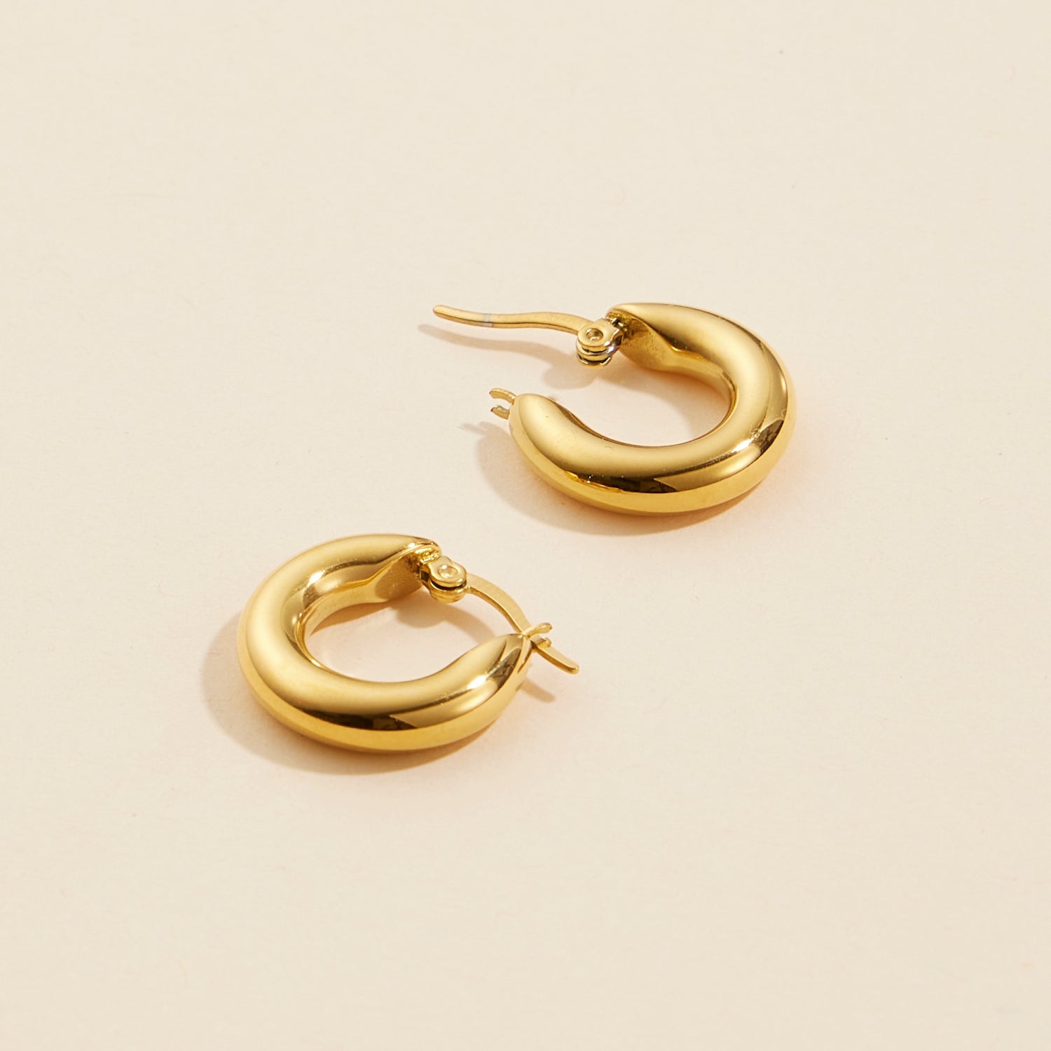 Refined Gold Dip Stainless Steel Classic Hoop Earrings - Frem