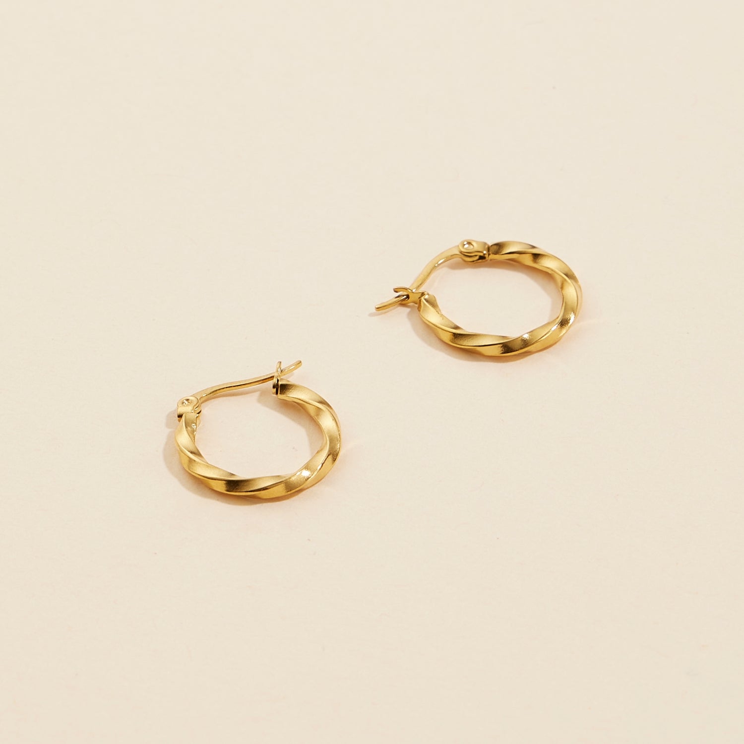 Twisted Gold Stainless Steel Hoop Earrings - Frem
