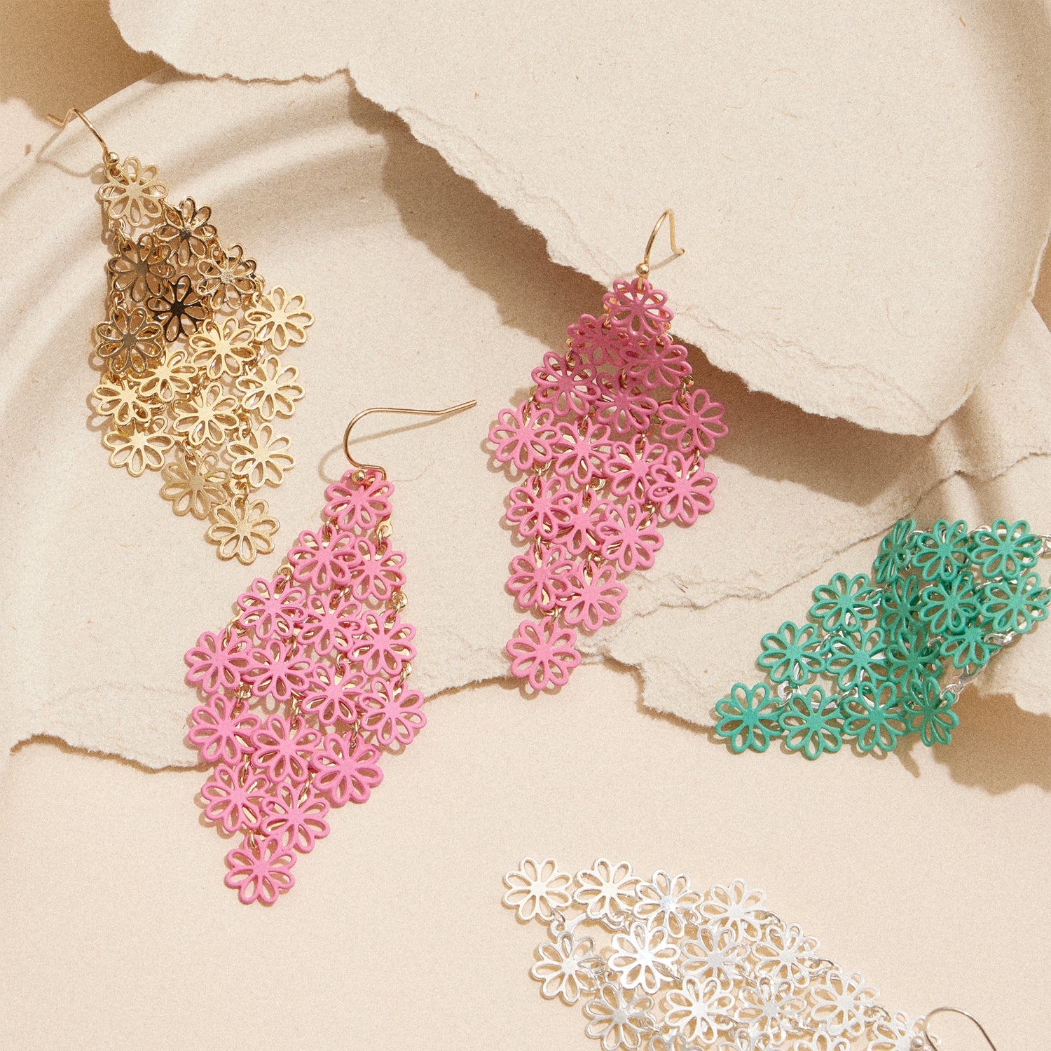 Elegant Wooden Filigree Earrings with Floral Drop Design - Frem