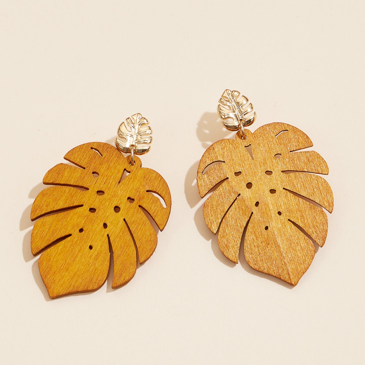 Bold Tropical Leaf Earrings in Vibrant Colors - Frem