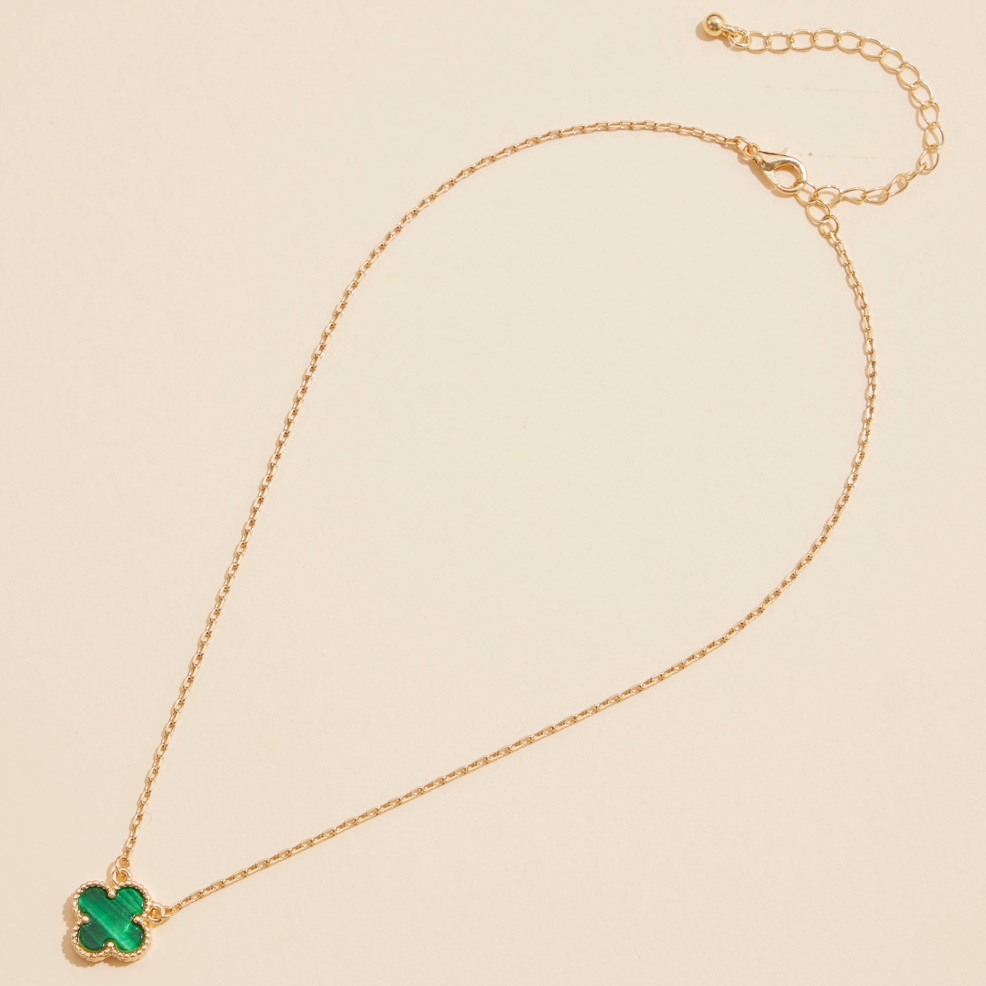 Gold Chain Necklace with Shell Pendant