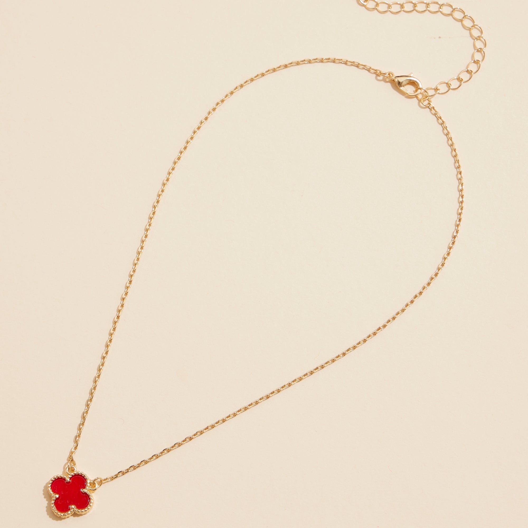 Gold Chain Necklace with Shell Pendant