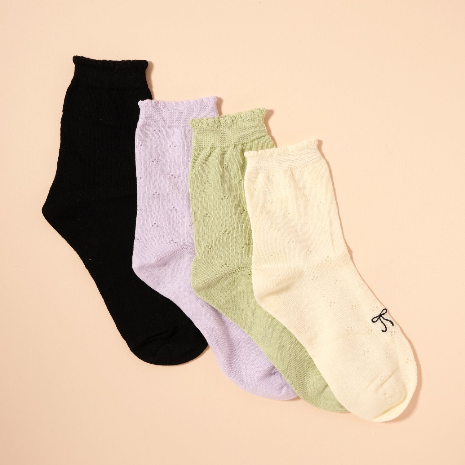 eyelet ankle socks