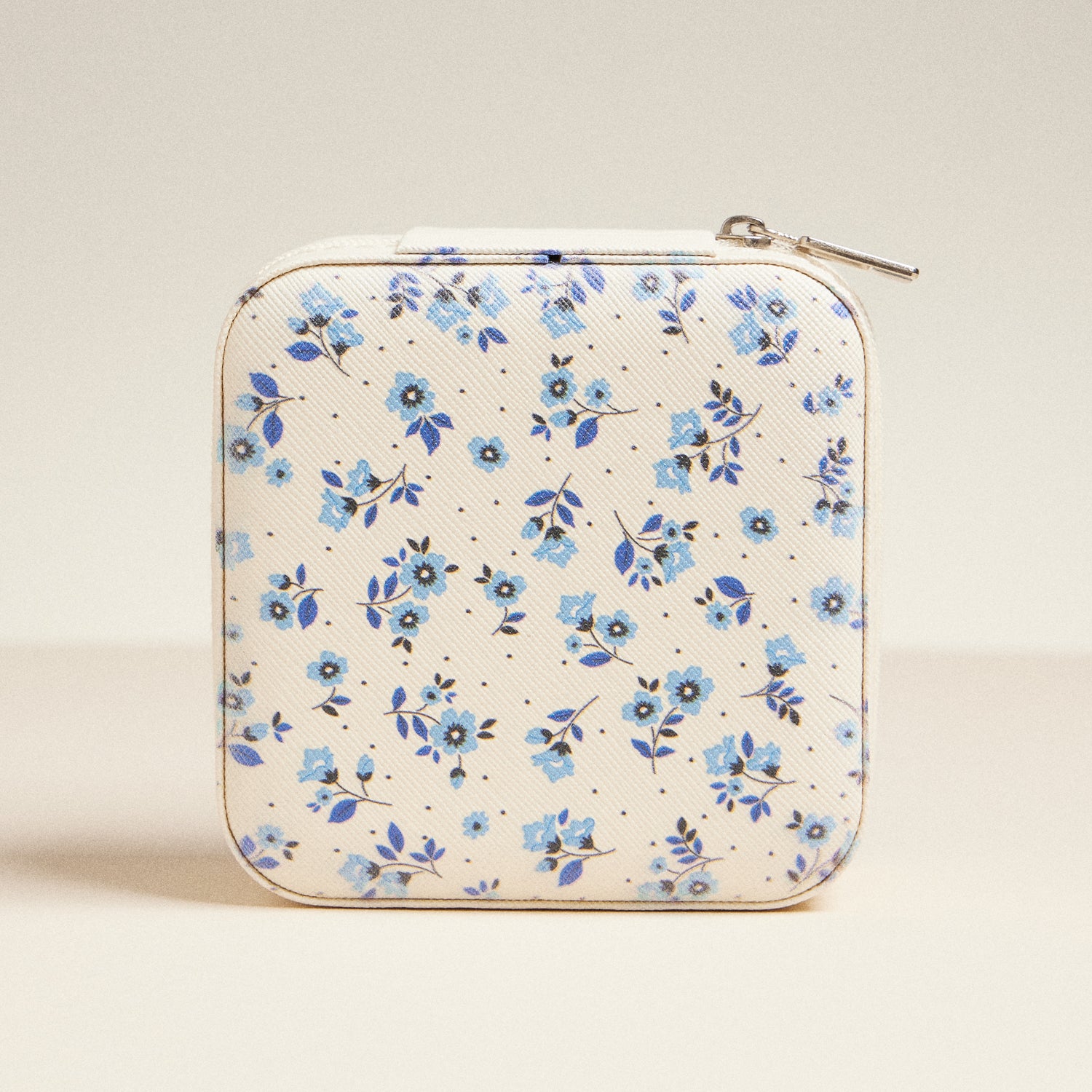 Travel-Size Jewelry Box with Blue Floral Pattern