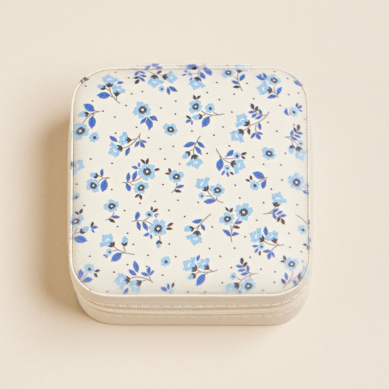 Travel-Size Jewelry Box with Blue Floral Pattern