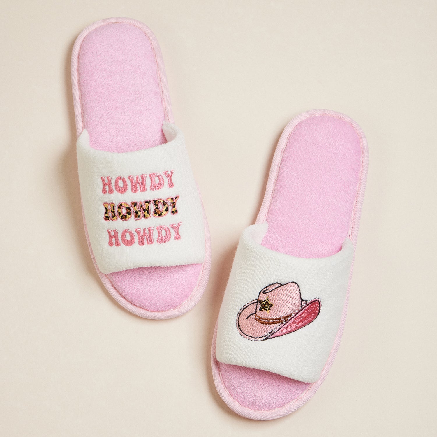 Howdy Cowboy Embroidered Cozy Slide Slippers - Frem