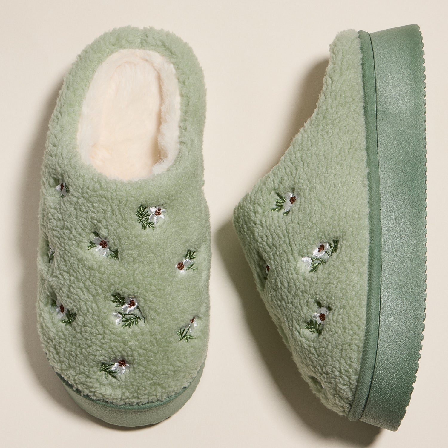 Embroidered Floral Indoor Slippers with Soft Fleece Lining