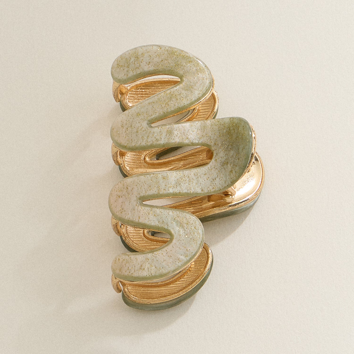 Matte Wavy Claw Clip with Gold Detailing