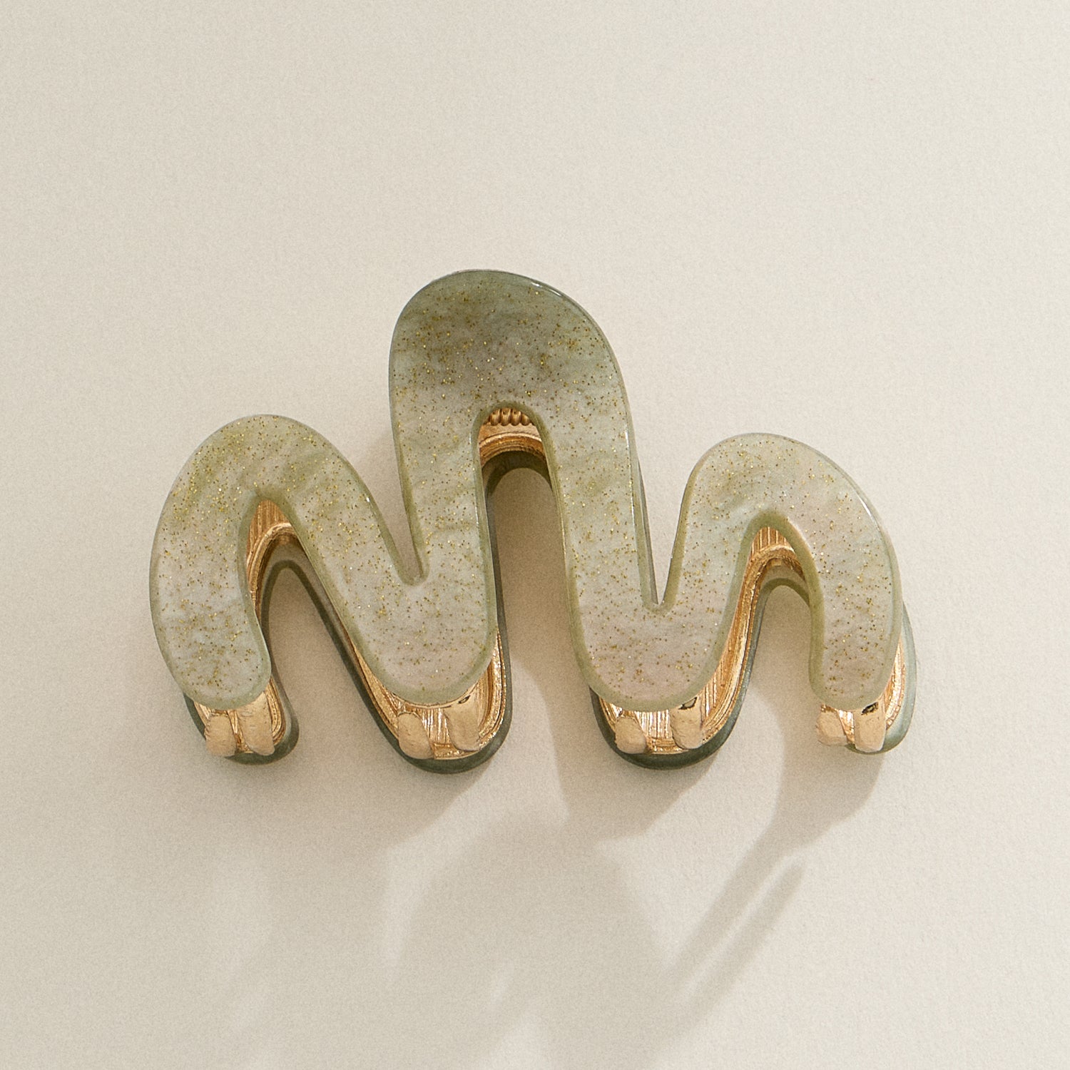 Matte Wavy Claw Clip with Gold Detailing