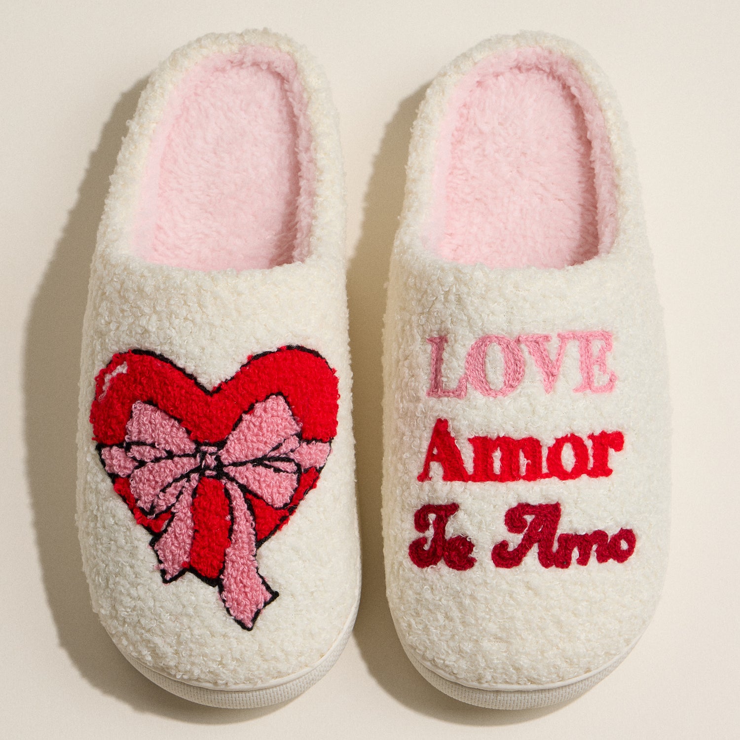 Love Amor Te Amo Heart Slippers