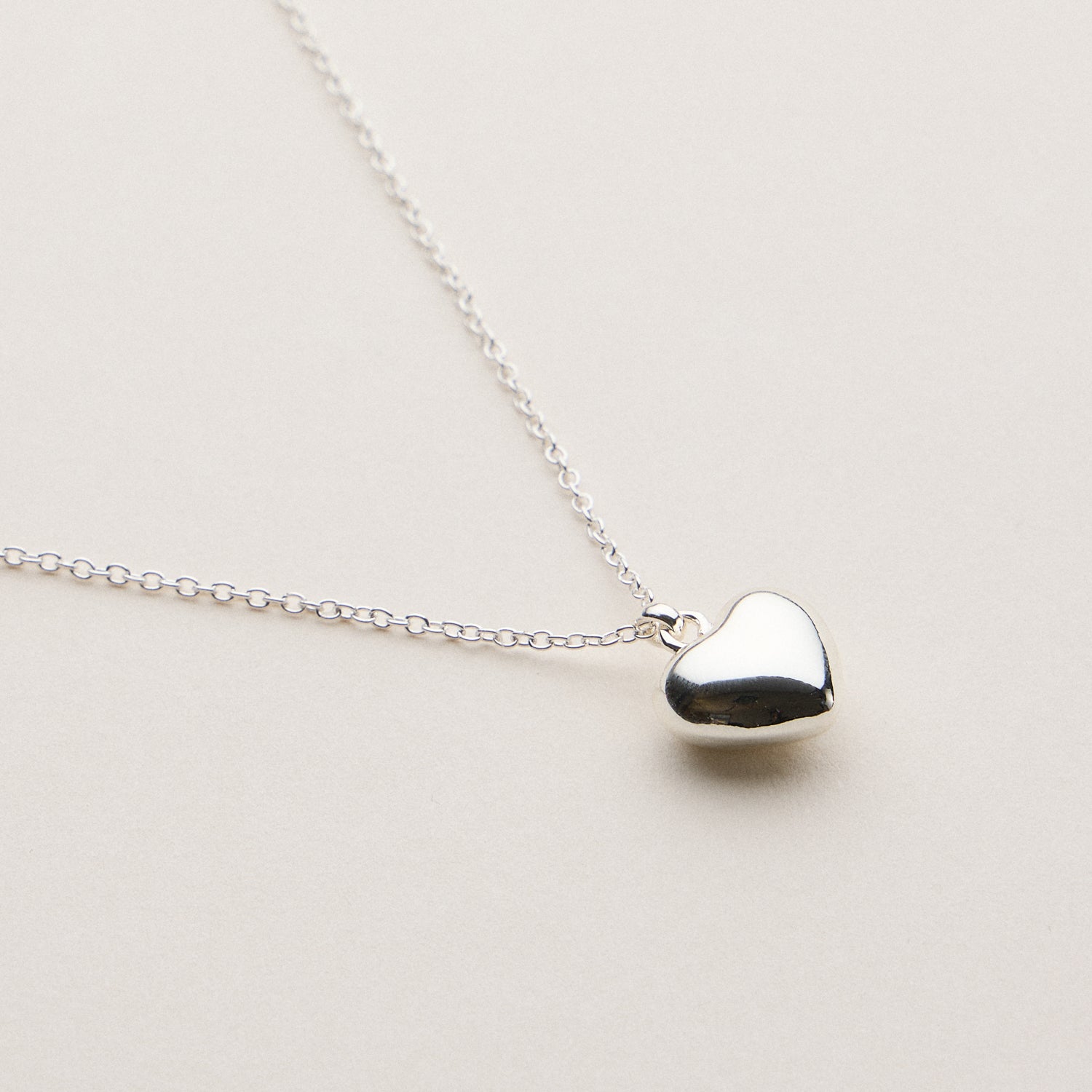 18K Gold Puffed Heart Necklace