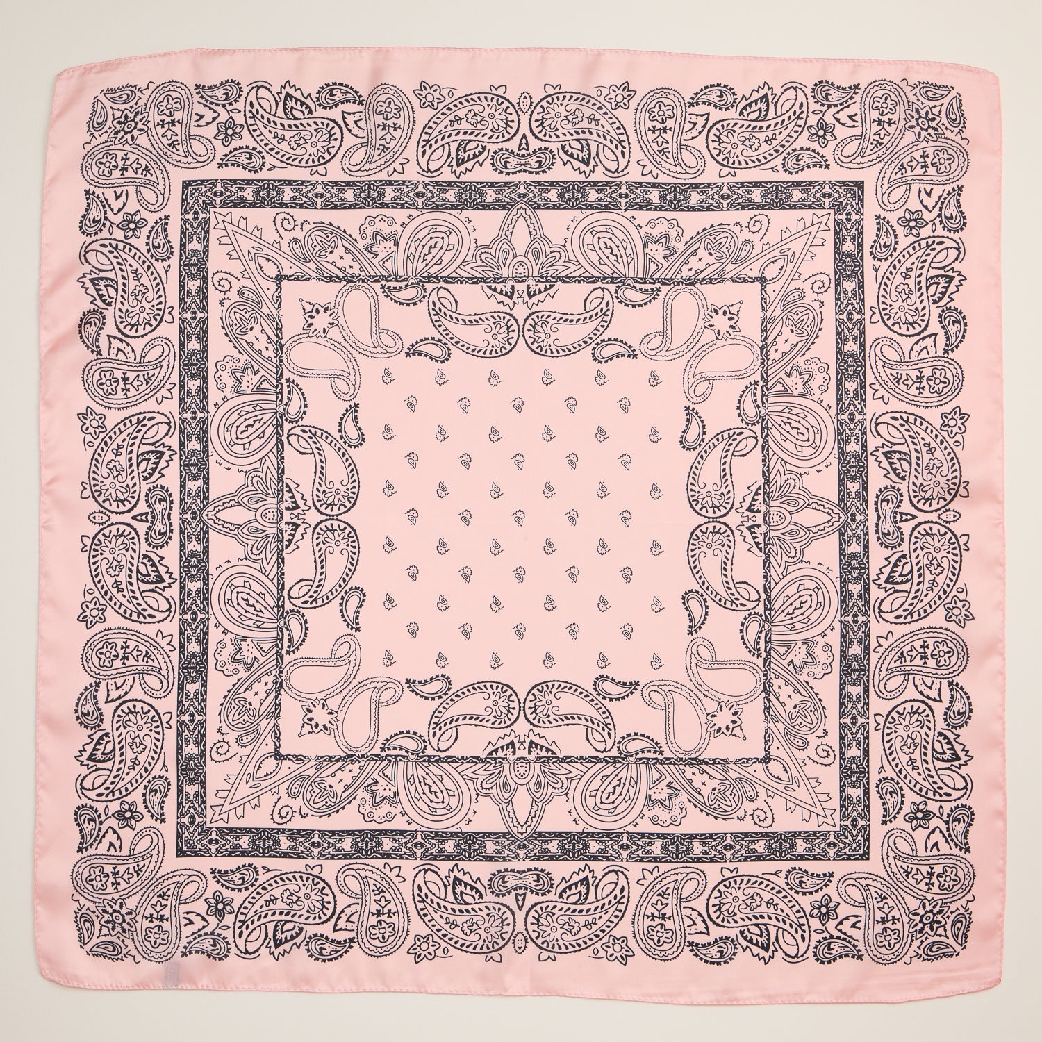 Classic Paisley Silk Scarf – Unisex Square Bandana with Silk Texture