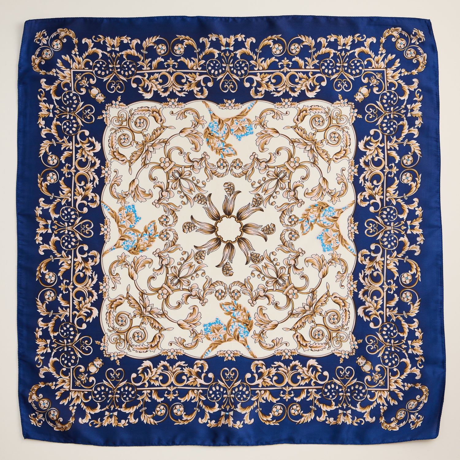 Baroque Silk-Texture Scarf – Elegant Square Accessory for Timeless Style