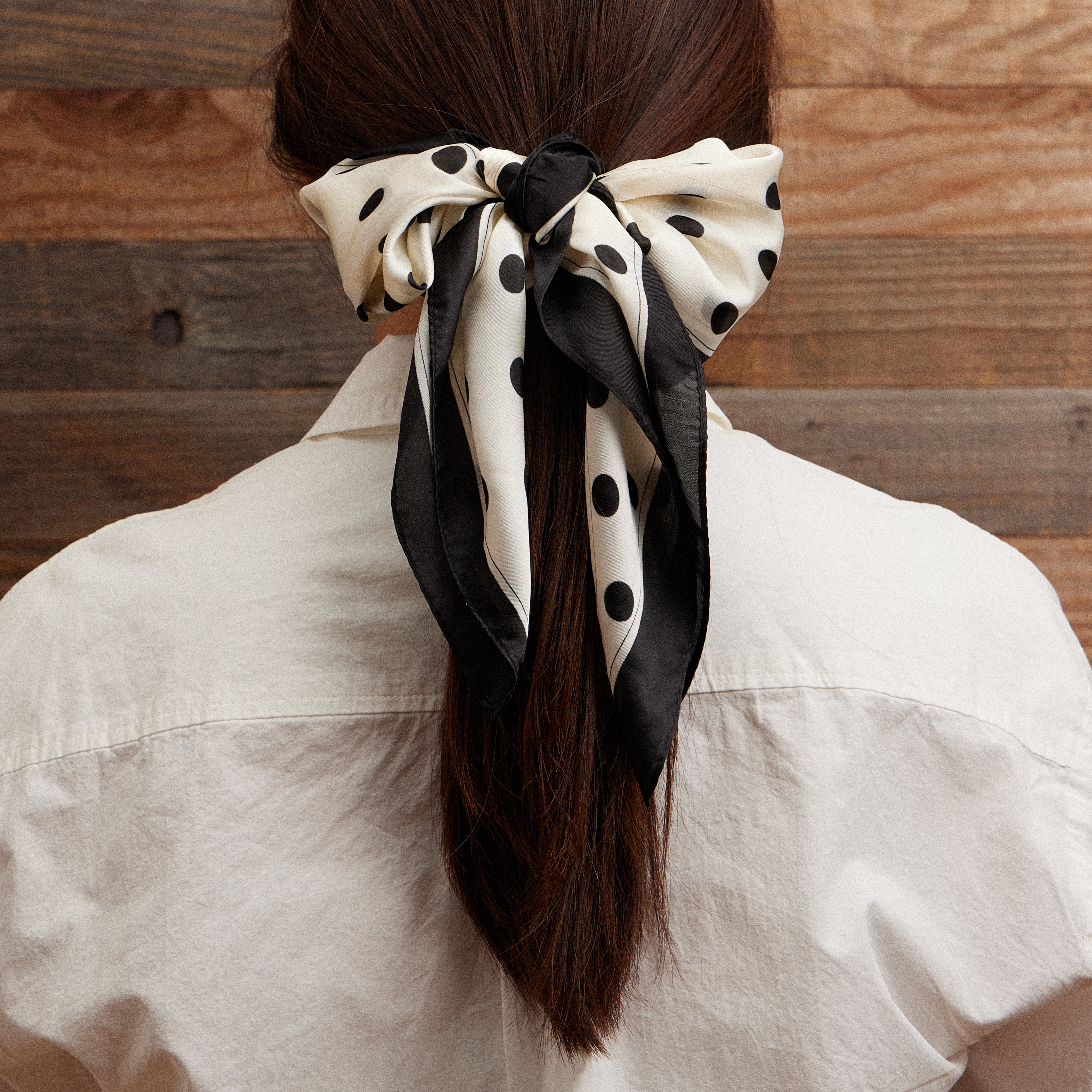 Polka Dot Square Scarf – Classic Vintage Design in Silk-Feel Fabric