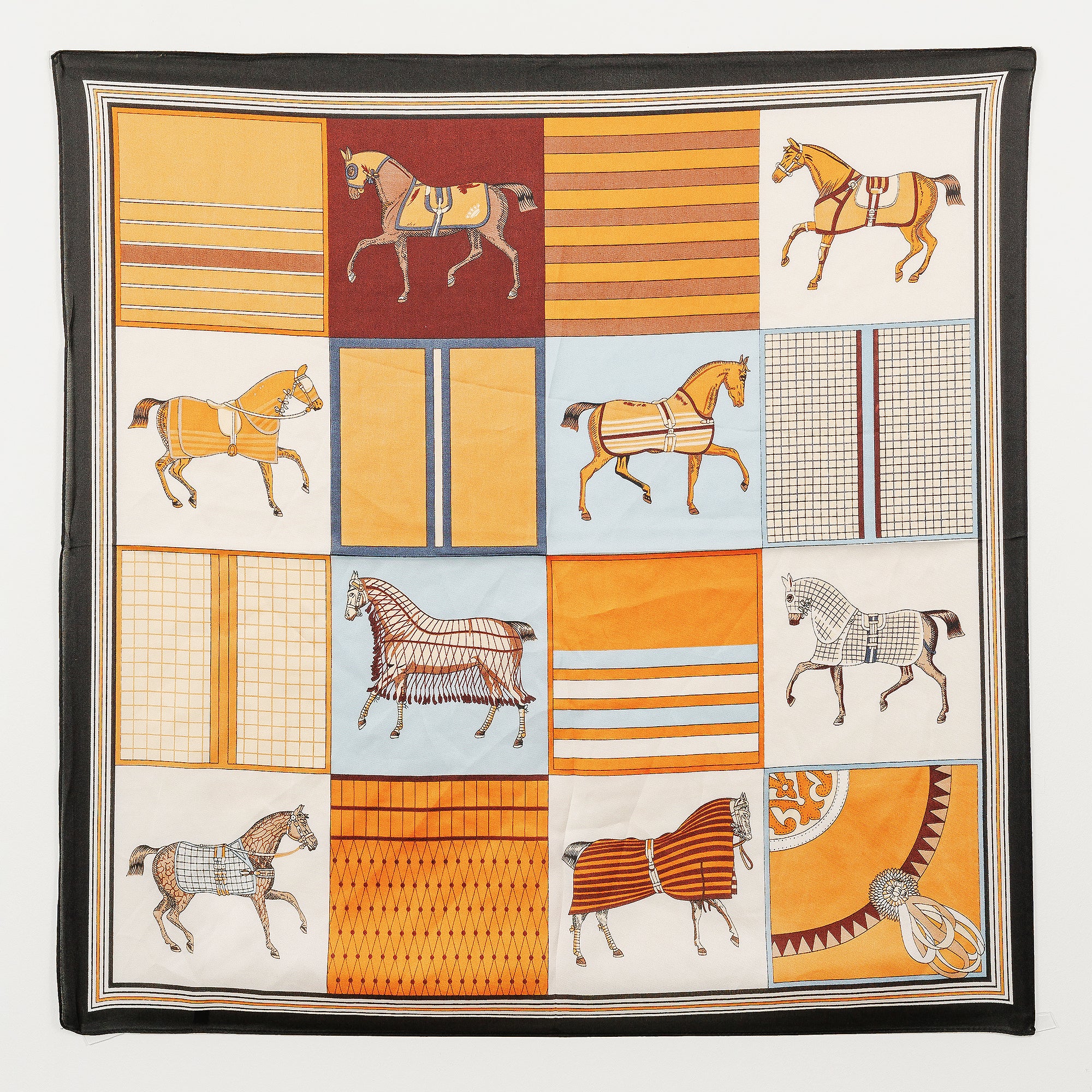Equestrian Print Silk-Texture Scarf – Elegant Horse-Themed Square Scarf