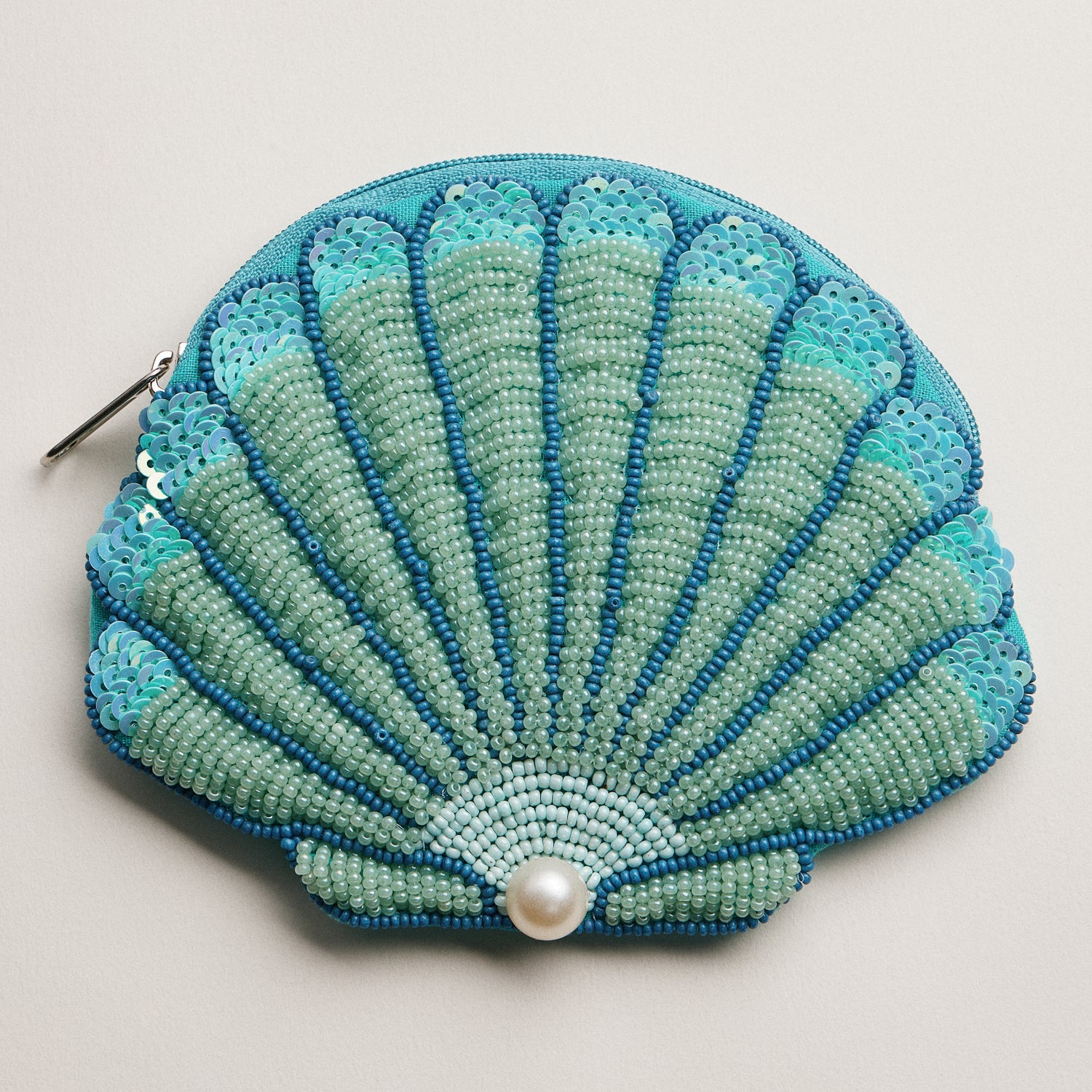 Seashell Beaded Coin Purse with Pearl Accent - Frem