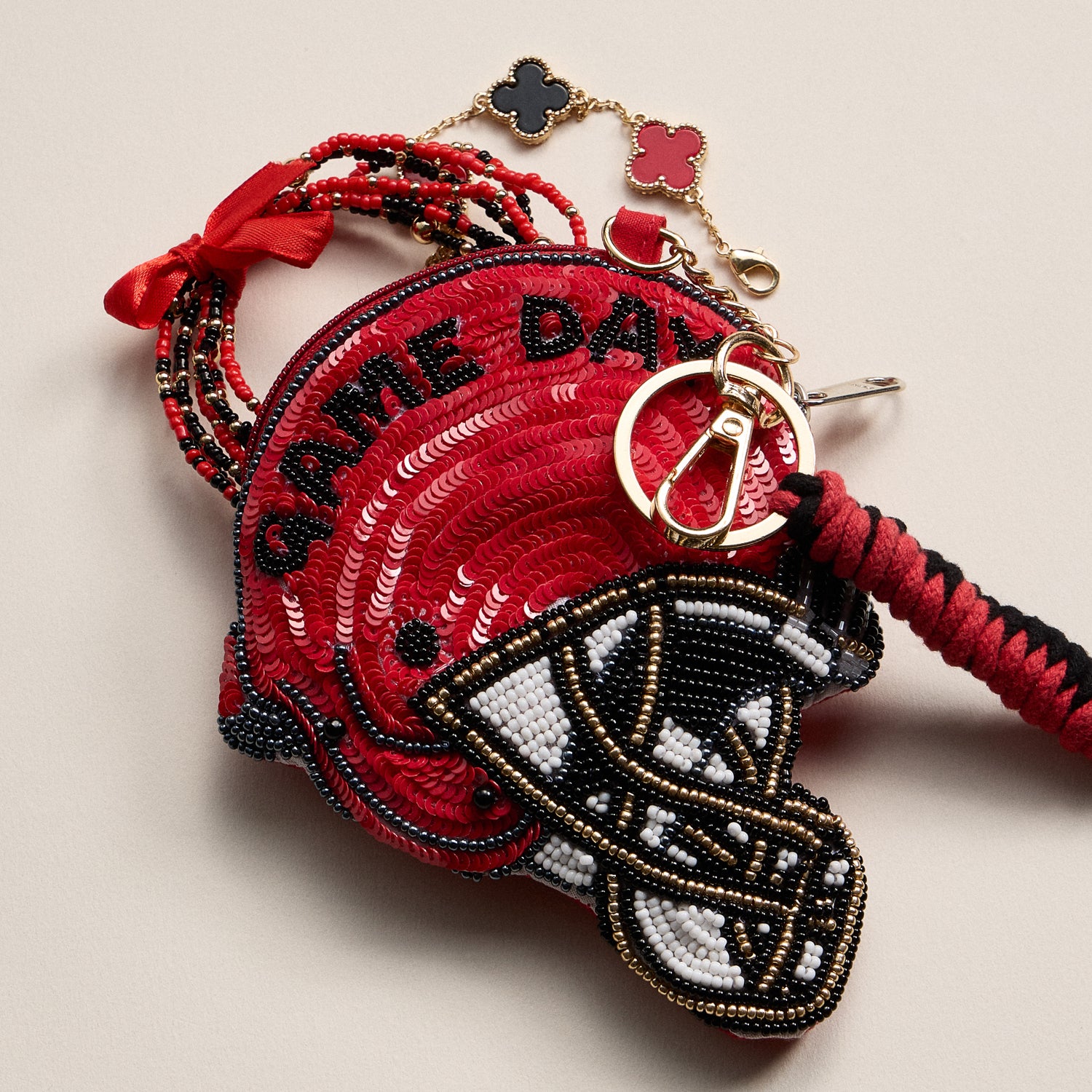 Game Day Beaded Helmet Keychain Pouch – Team Colors - Frem