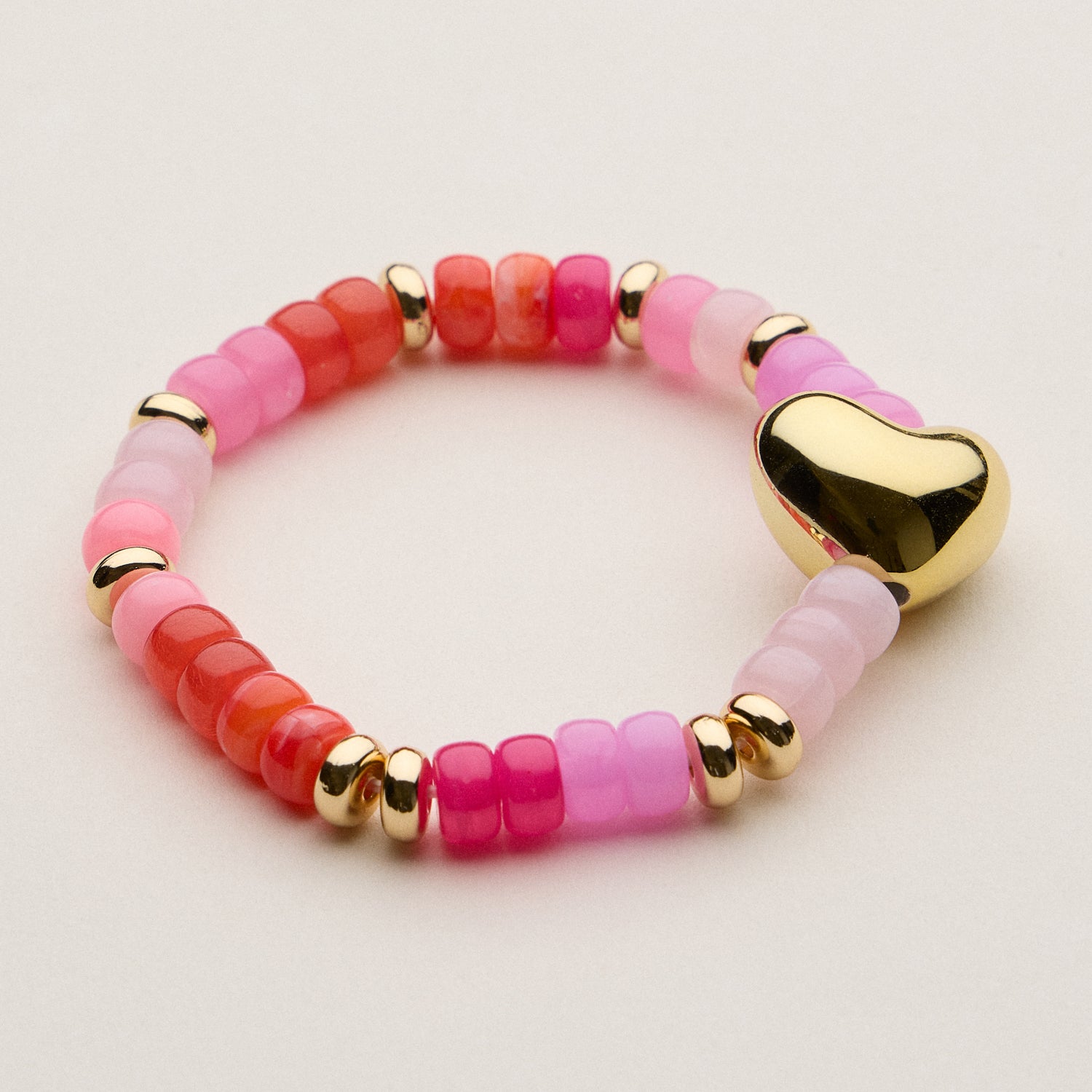 Elegant Glass Bead Bracelet with Gold Heart Detail
