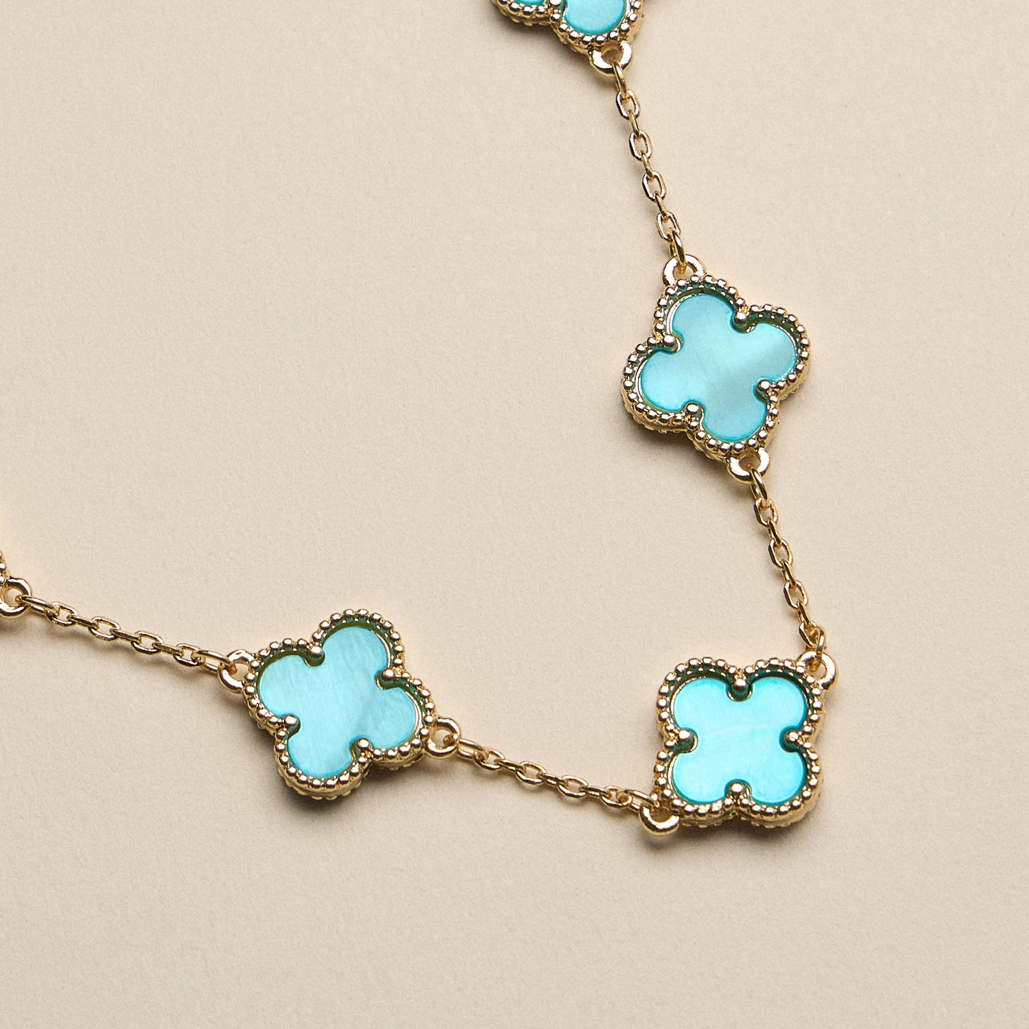 Multicolor Shell Charm Bracelet with Gold Accents - Frem