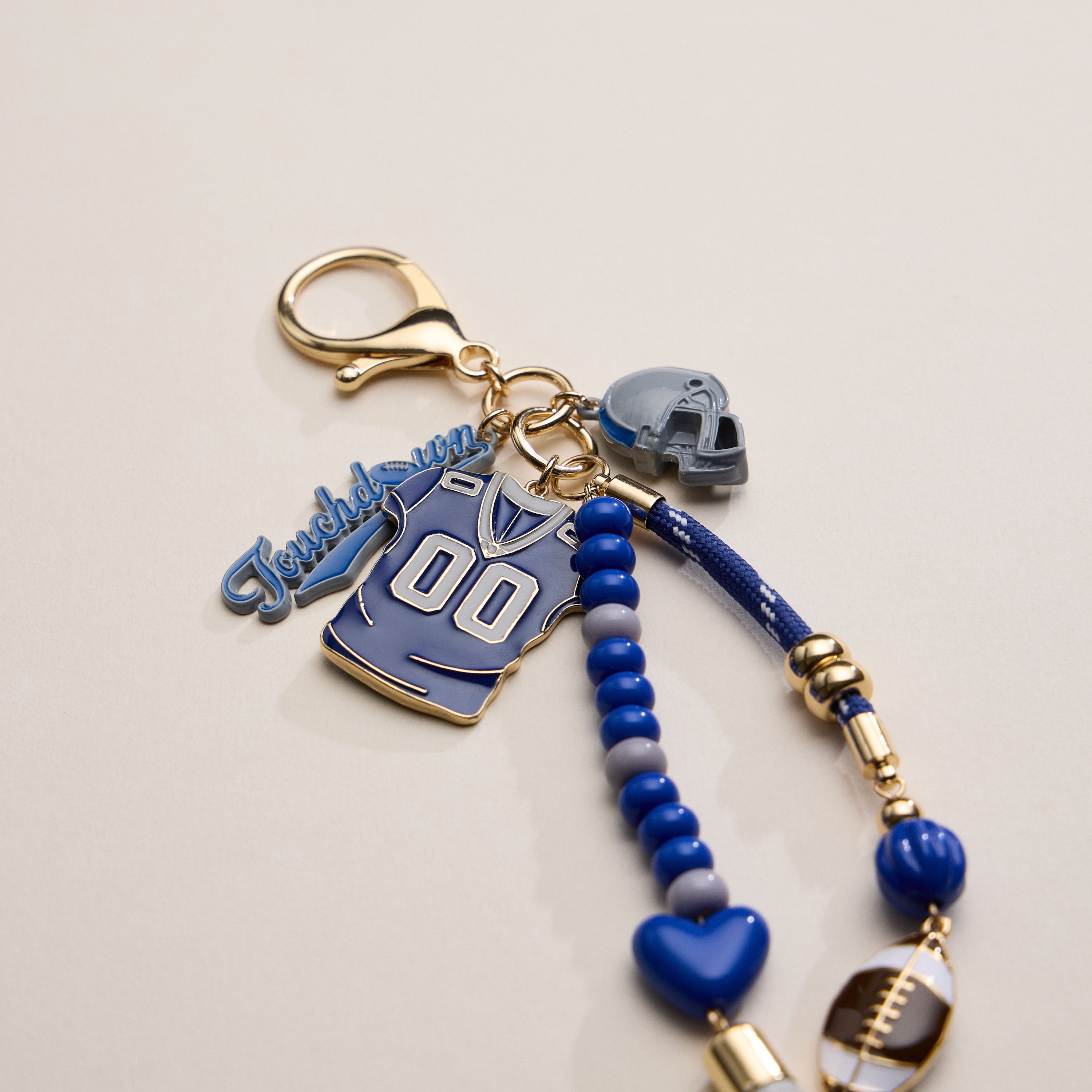 Gameday Football Keychain – Football Jersey, Helmet, Touchdown Charm & Tassel Bag Accessory - Frem