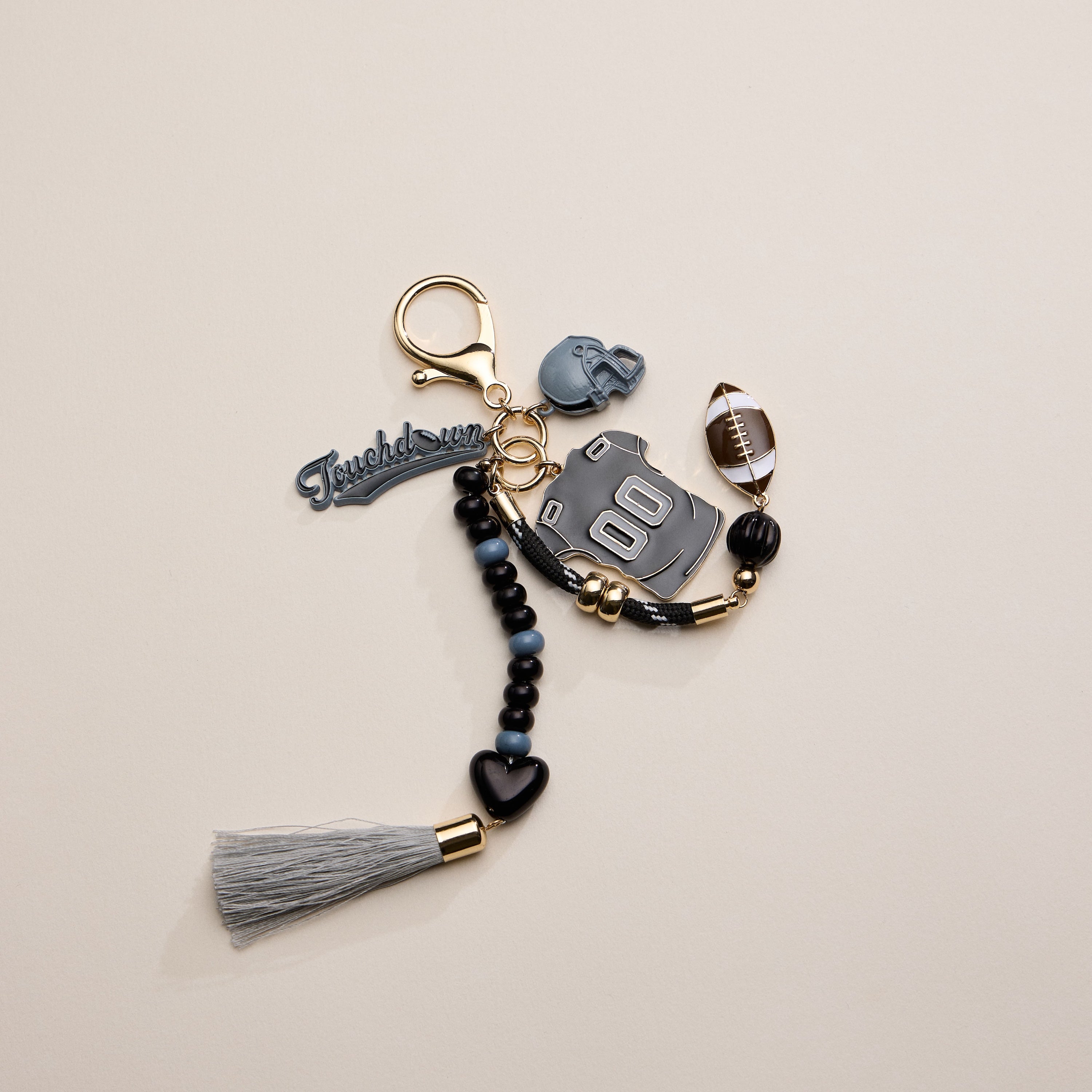 Gameday Football Keychain – Football Jersey, Helmet, Touchdown Charm & Tassel Bag Accessory - Frem