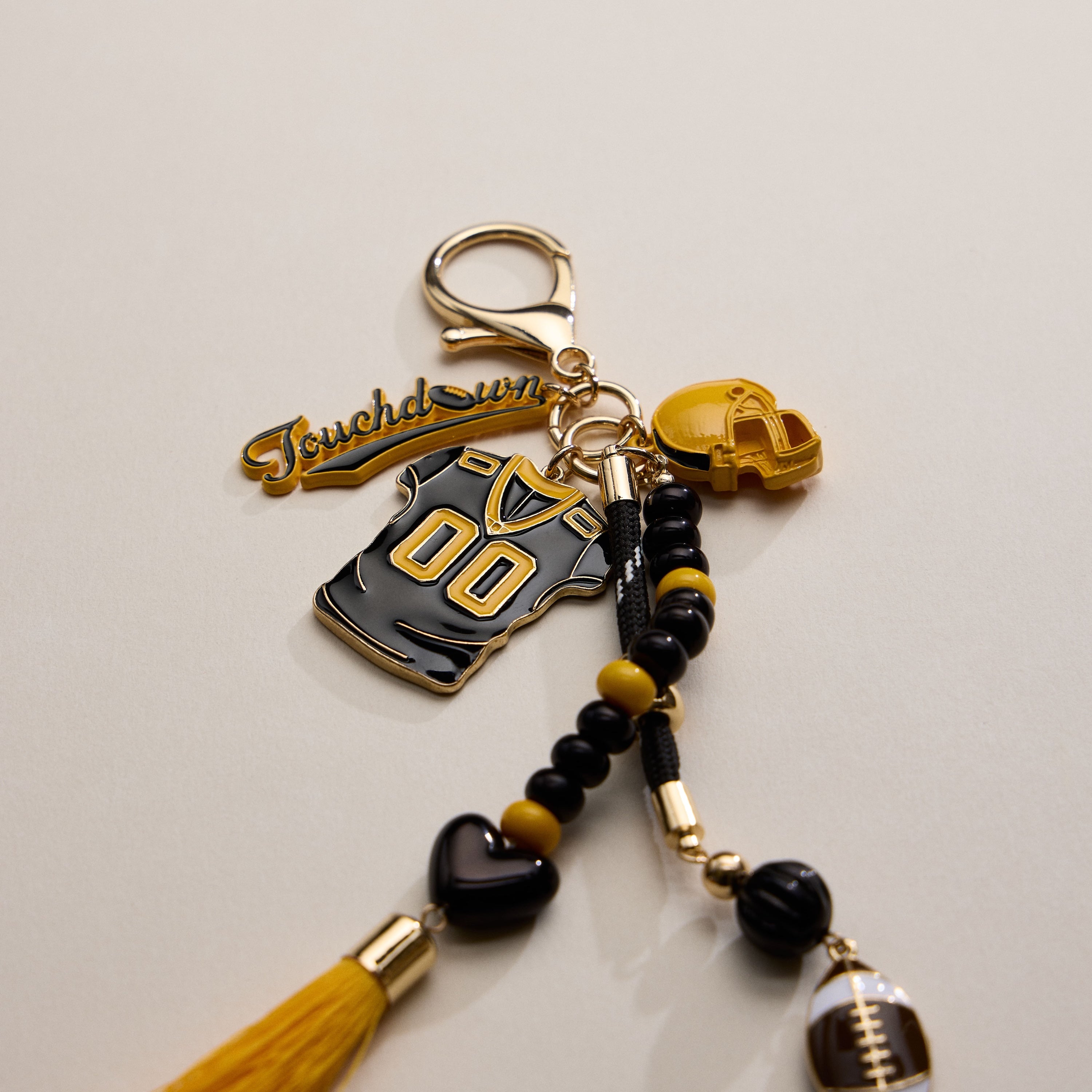 Gameday Football Keychain – Football Jersey, Helmet, Touchdown Charm & Tassel Bag Accessory - Frem