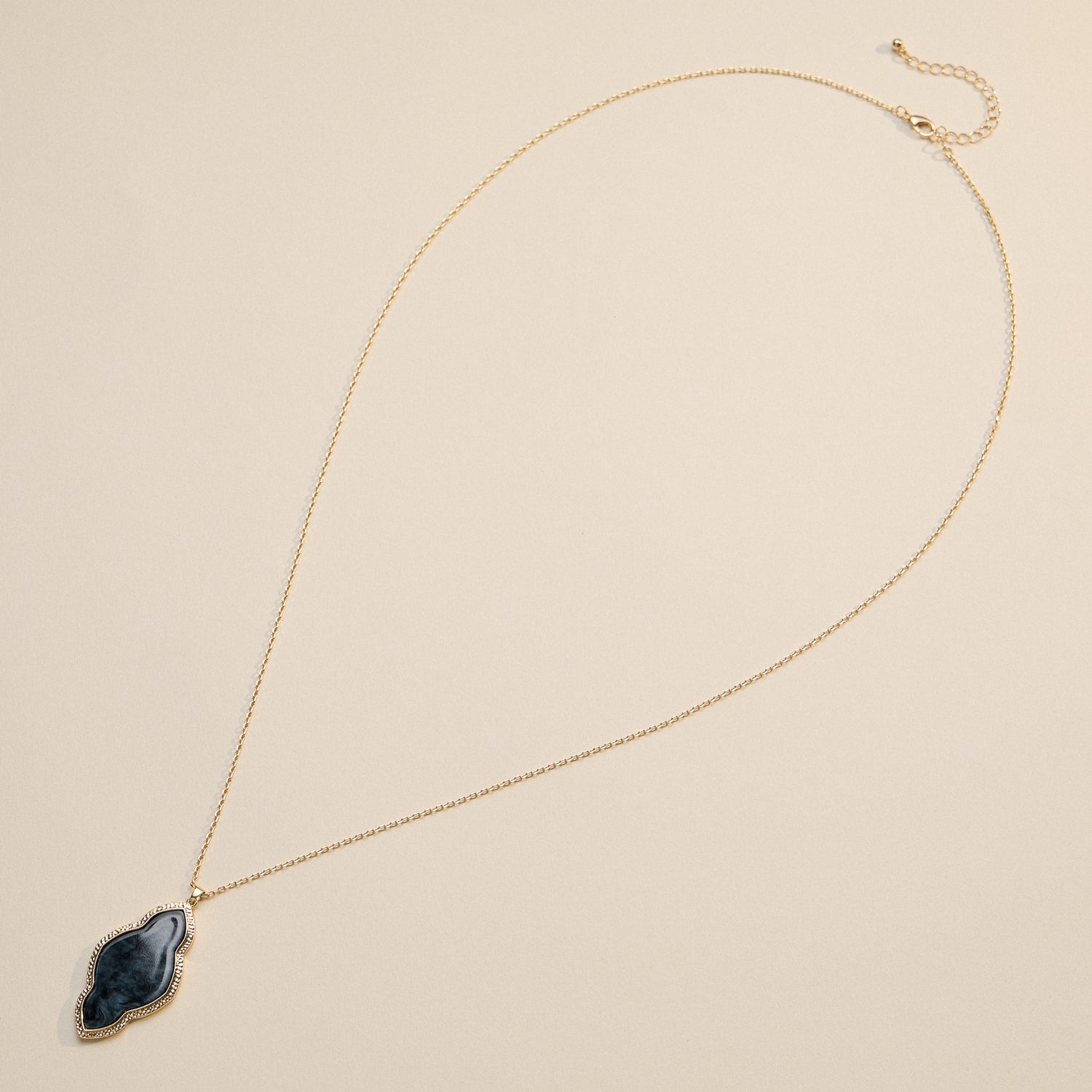Iridescent Cloud-Shaped Pendant Necklace