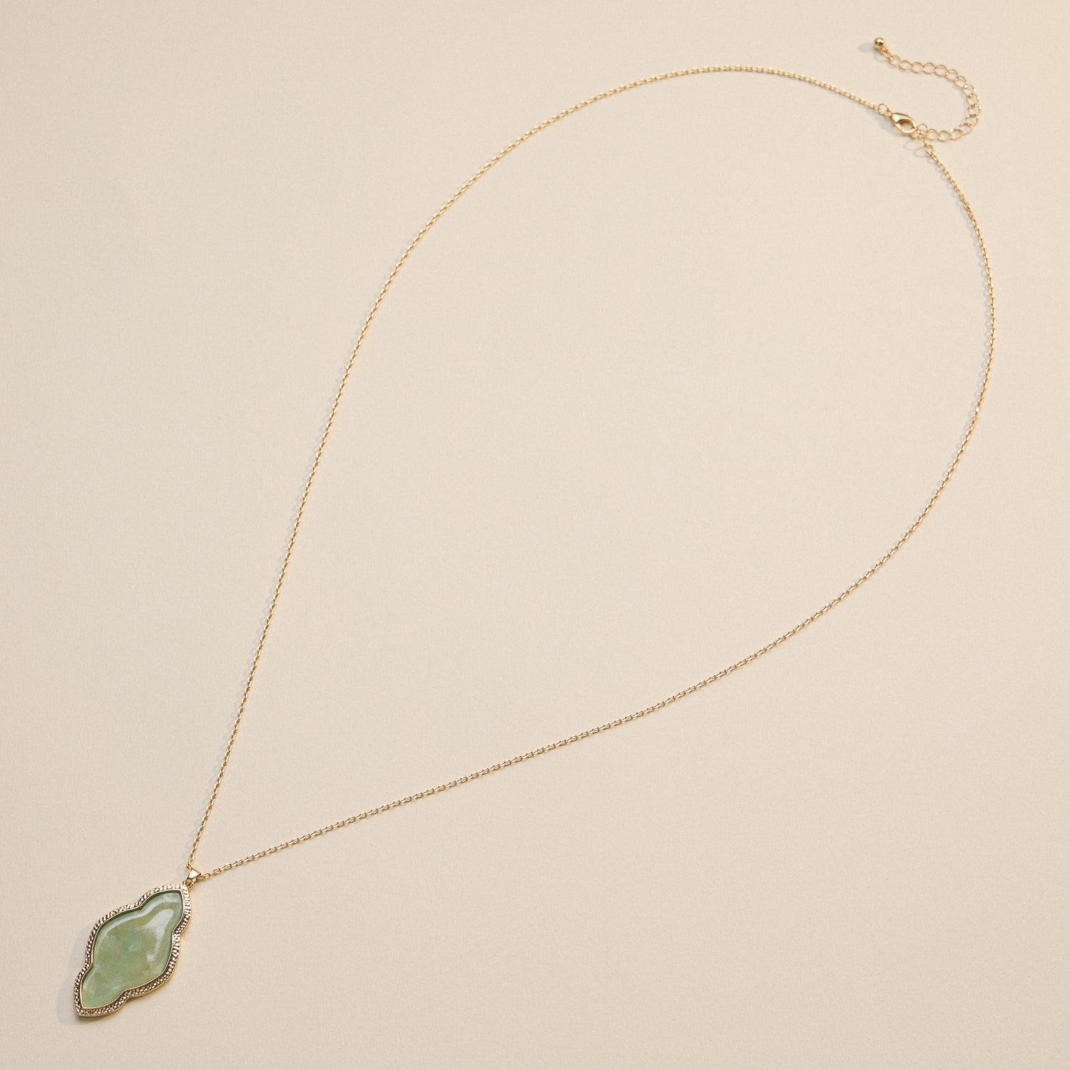 Iridescent Cloud-Shaped Pendant Necklace