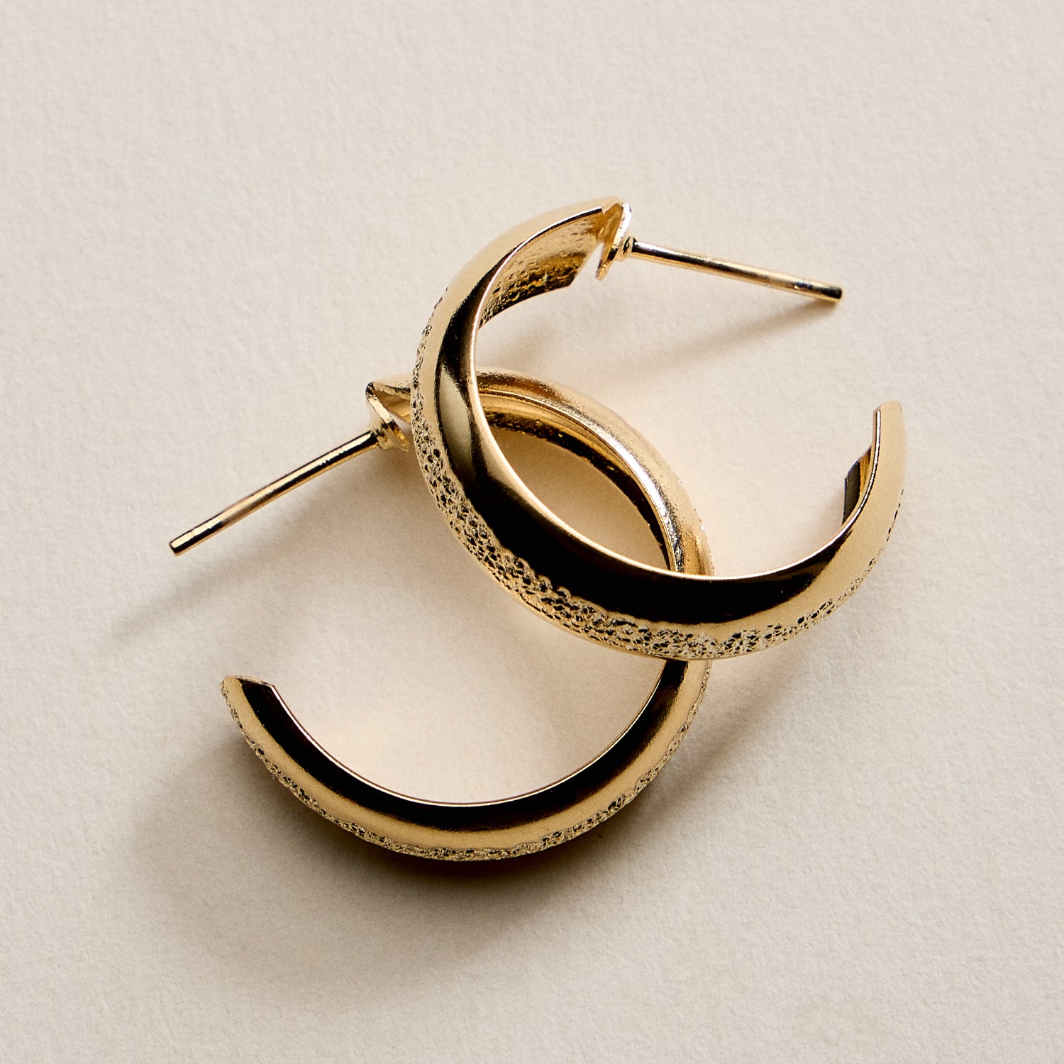 Gold Filled Textured Hoop Earrings – Classic Chunky Hoops