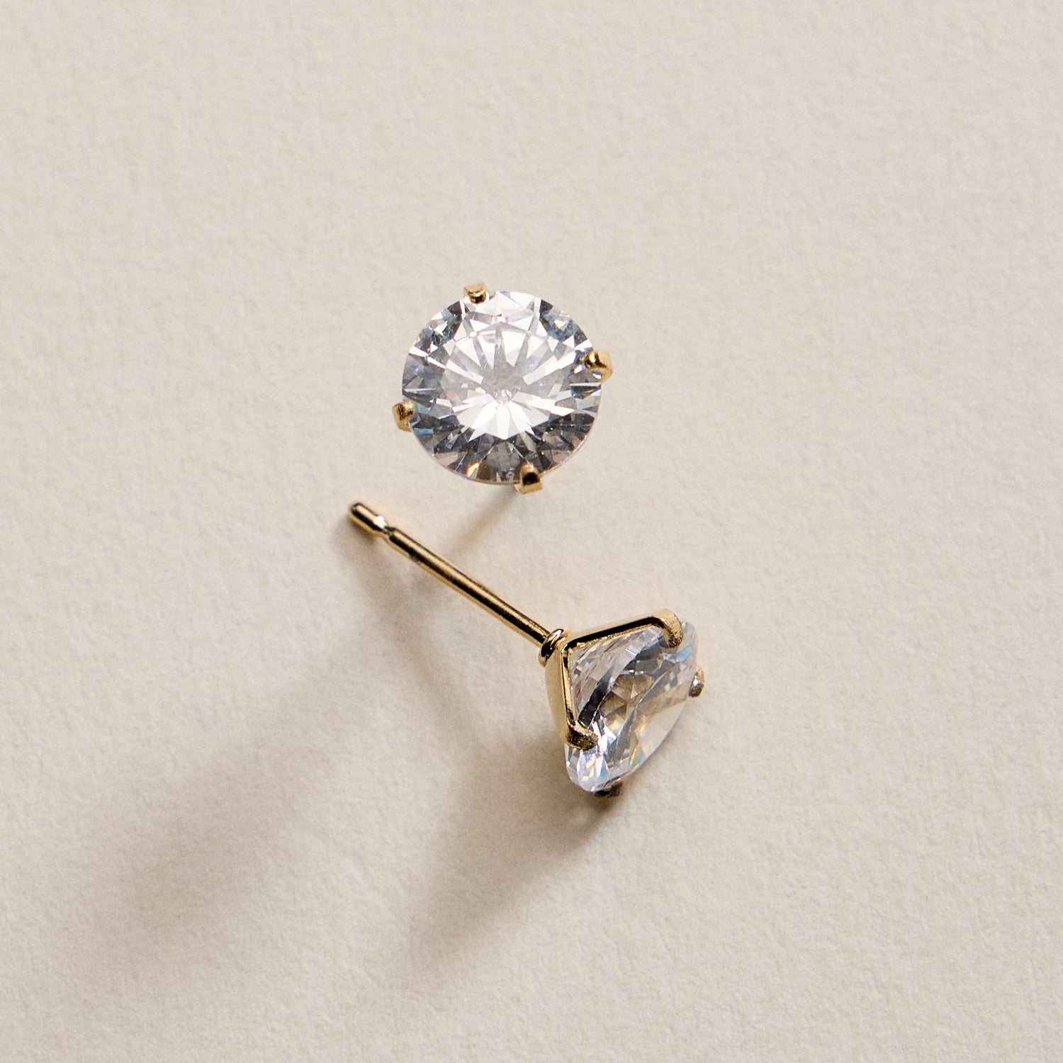 Gold Filled Round CZ Stud Earrings – Medium Size CZ