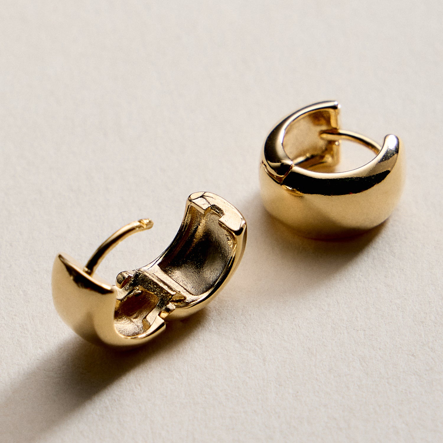 Gold Filled Chunky Huggie Hoop Earrings – Bold Minimalist Design