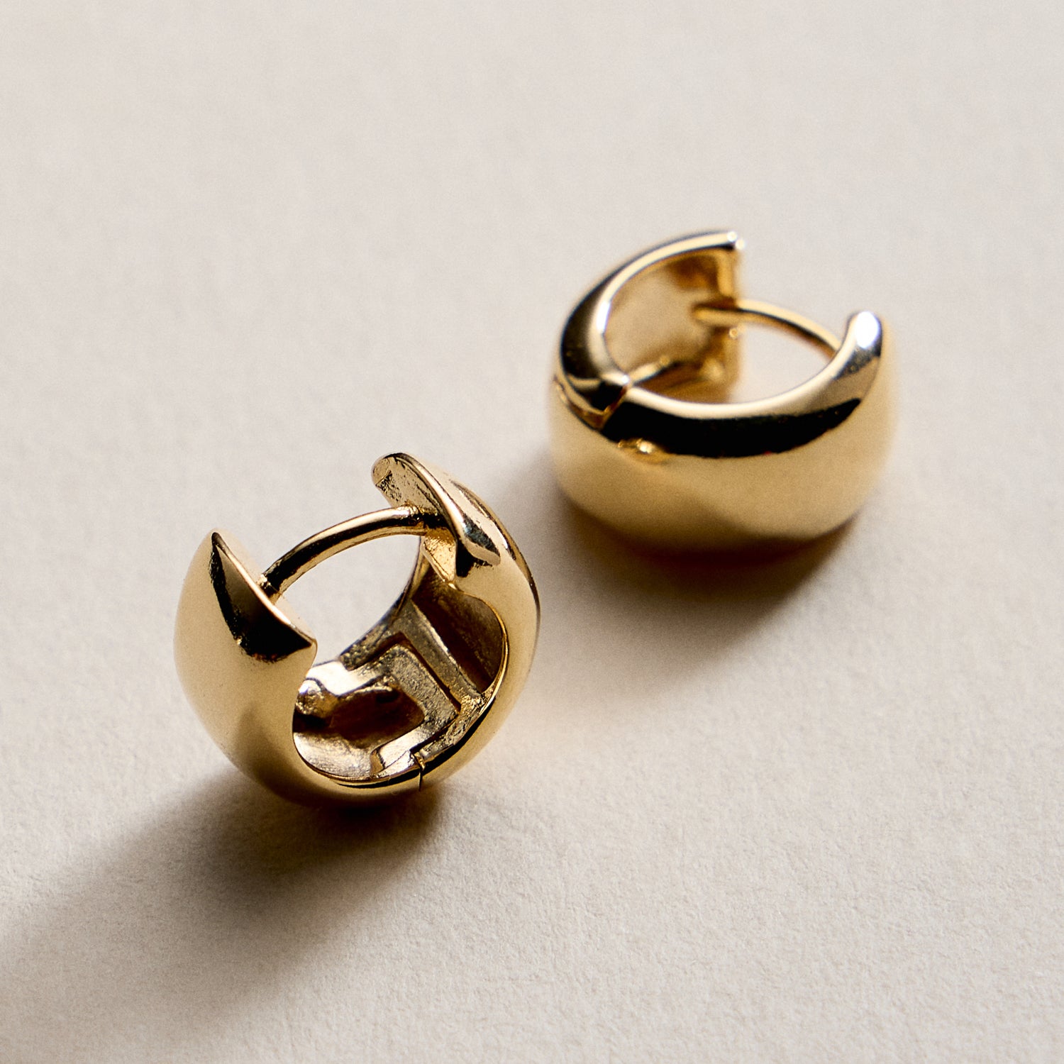 Gold Filled Chunky Huggie Hoop Earrings – Bold Minimalist Design