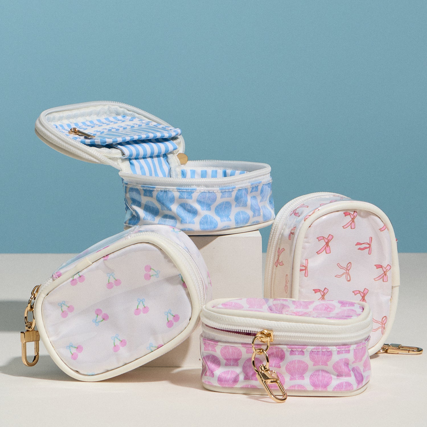 Pink Shell Mini Cosmetic Pouch with Clip – Quilted Zip Travel Coin & Makeup Bag - Frem