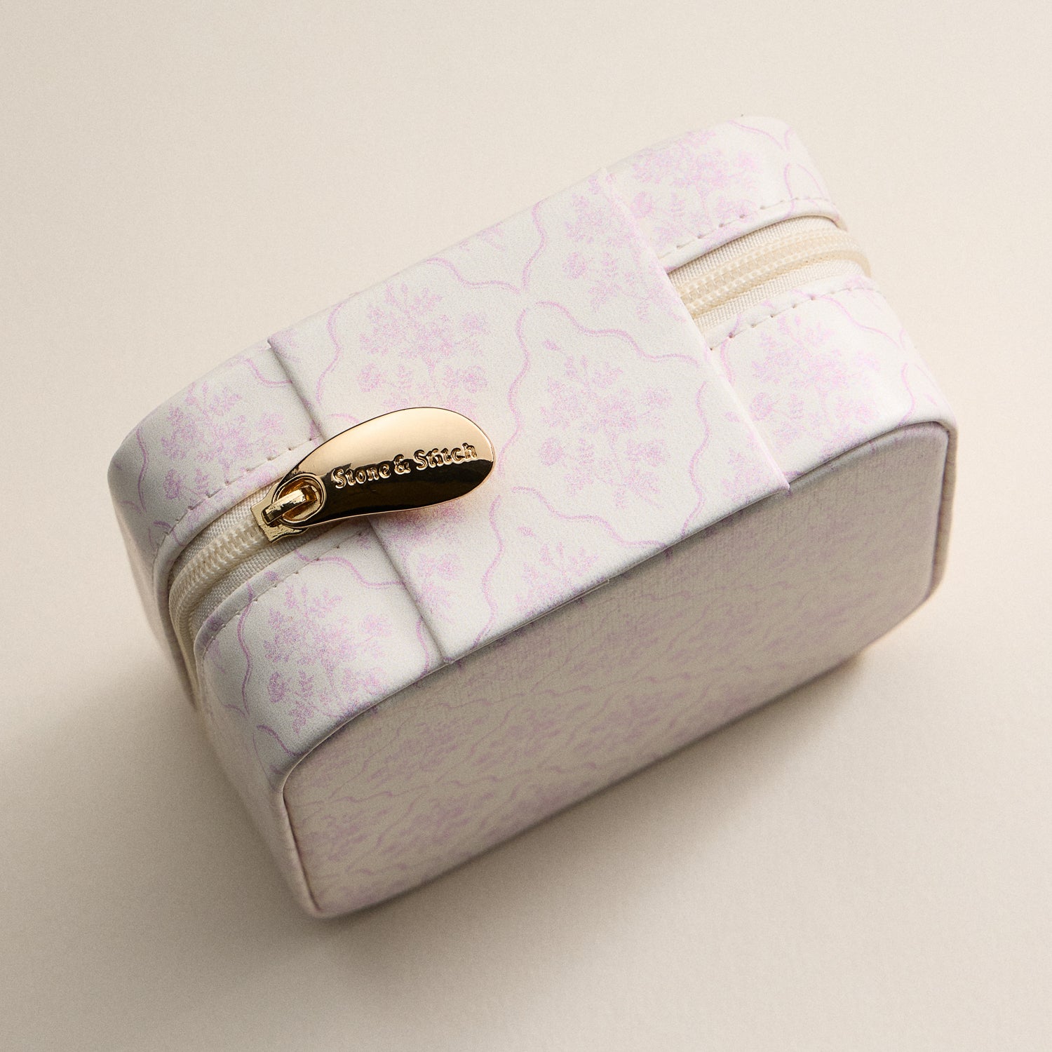 Pink Floral Travel Jewelry Case – Compact Jewelry Organizer with Mirror & Ring Slots