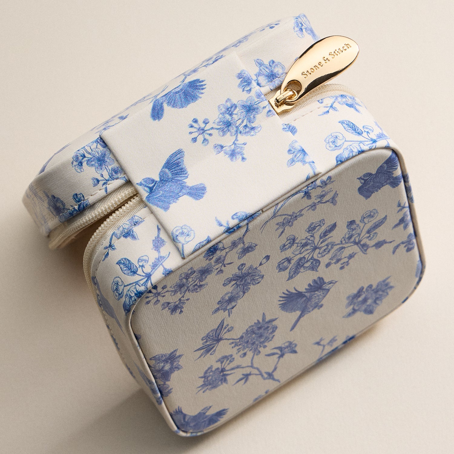 Blue Floral & bird Print Travel Jewelry Box – Compact Organizer with Mirror & Ring Slots