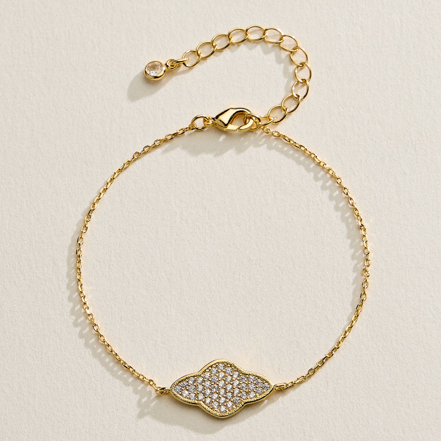Gold Pave Crystal Cloud Bracelet – Dainty Adjustable Chain Bracelet for Women - Frem