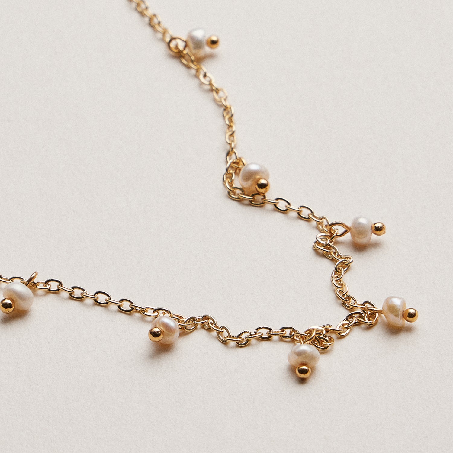 Golden Dew Pearl Dangle Necklace with fresh water pearls | Pearl & Crystal Jewelry