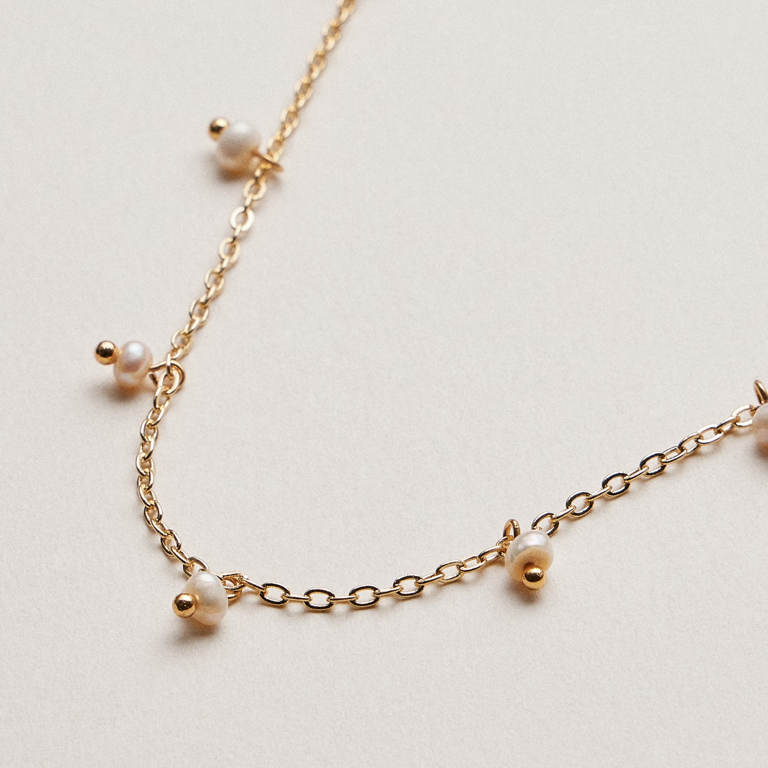 Golden Dew Pearl Dangle Necklace with fresh water pearls | Pearl & Crystal Jewelry