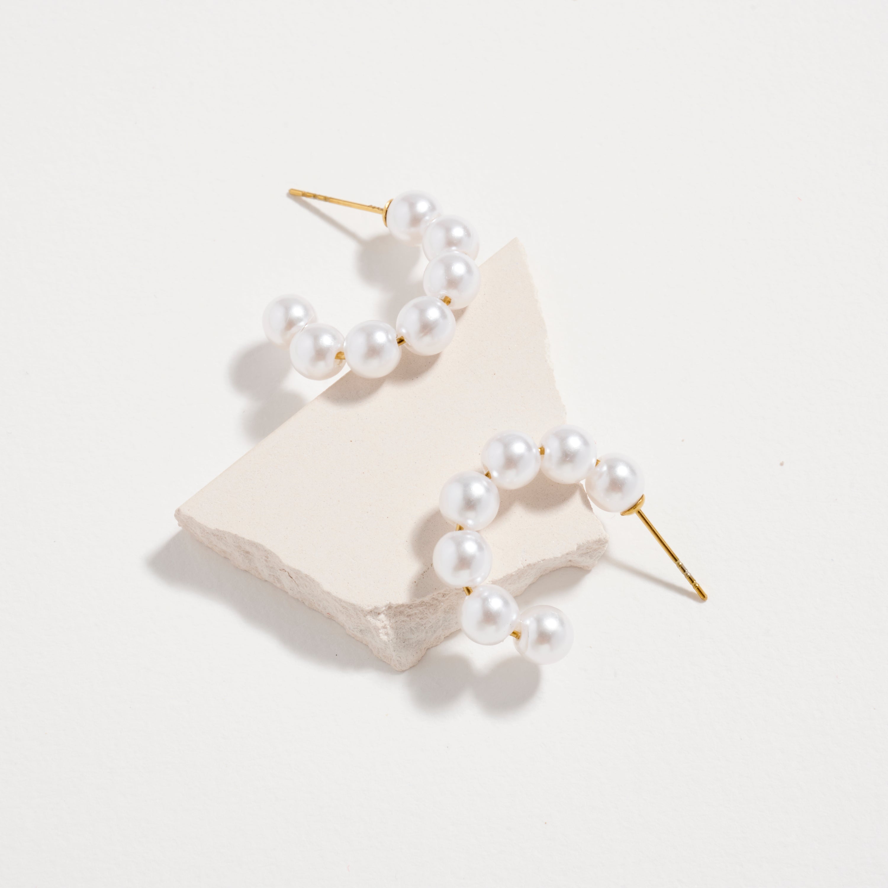 Stainless Steel Pearl Hoop Earrings – Hypoallergenic & Tarnish Free