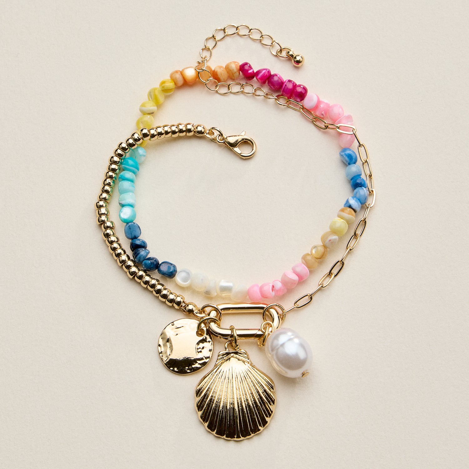 Beaded Shell Charm Bracelet for Women – Multicolor Bead Bracelet with Pearl & Gold Charms