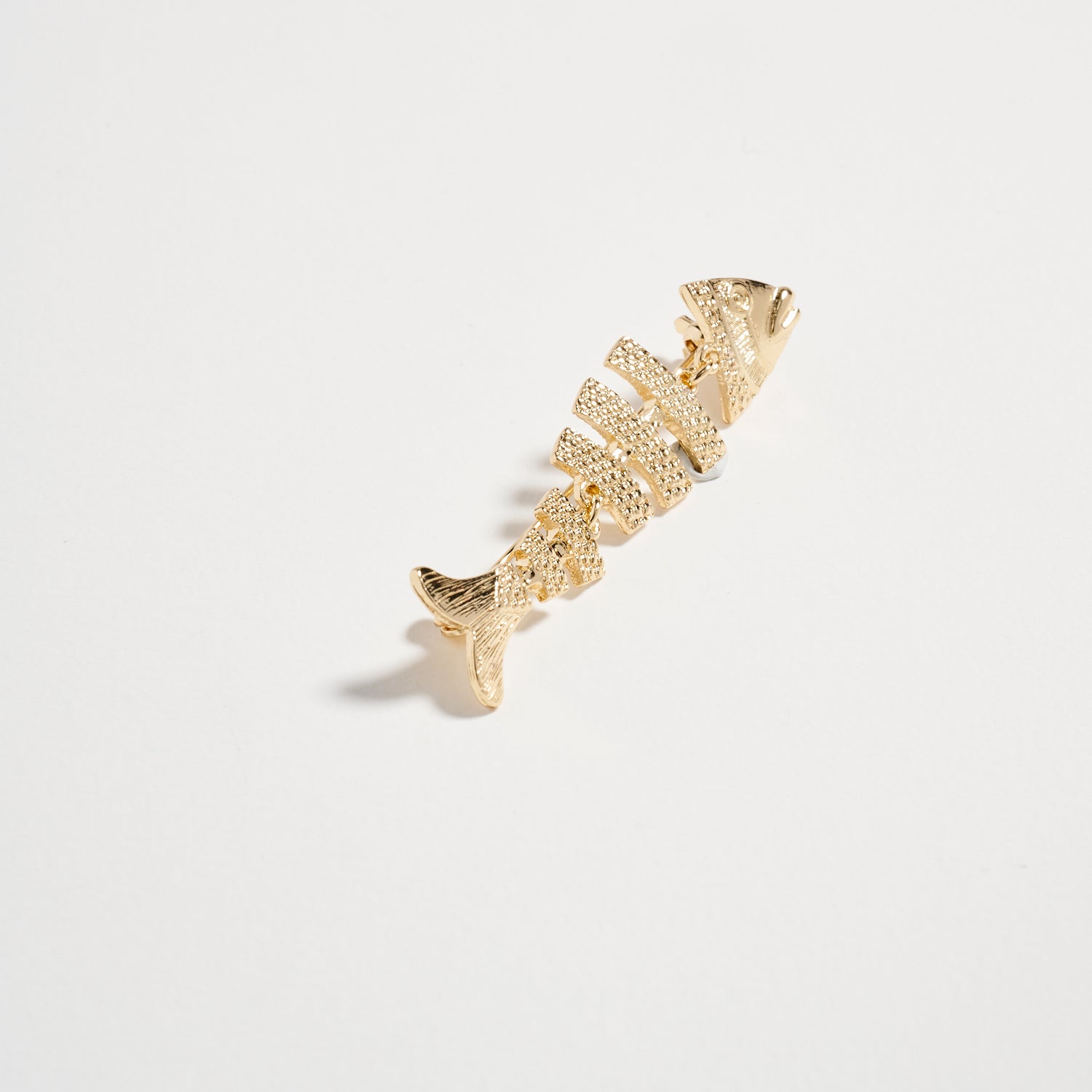 Gold Fish Bone Brooch Pin – Textured Statement Lapel Pin for Women & Men - Frem