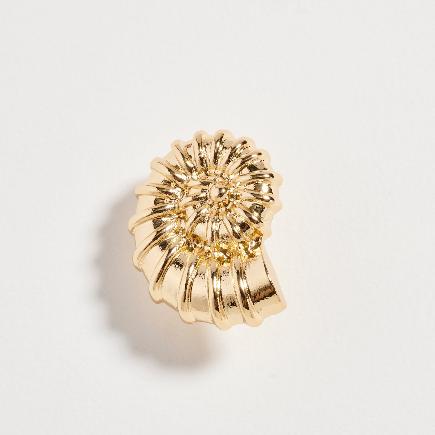 Gold Sculptural Swirl Brooch Pin – Statement Style