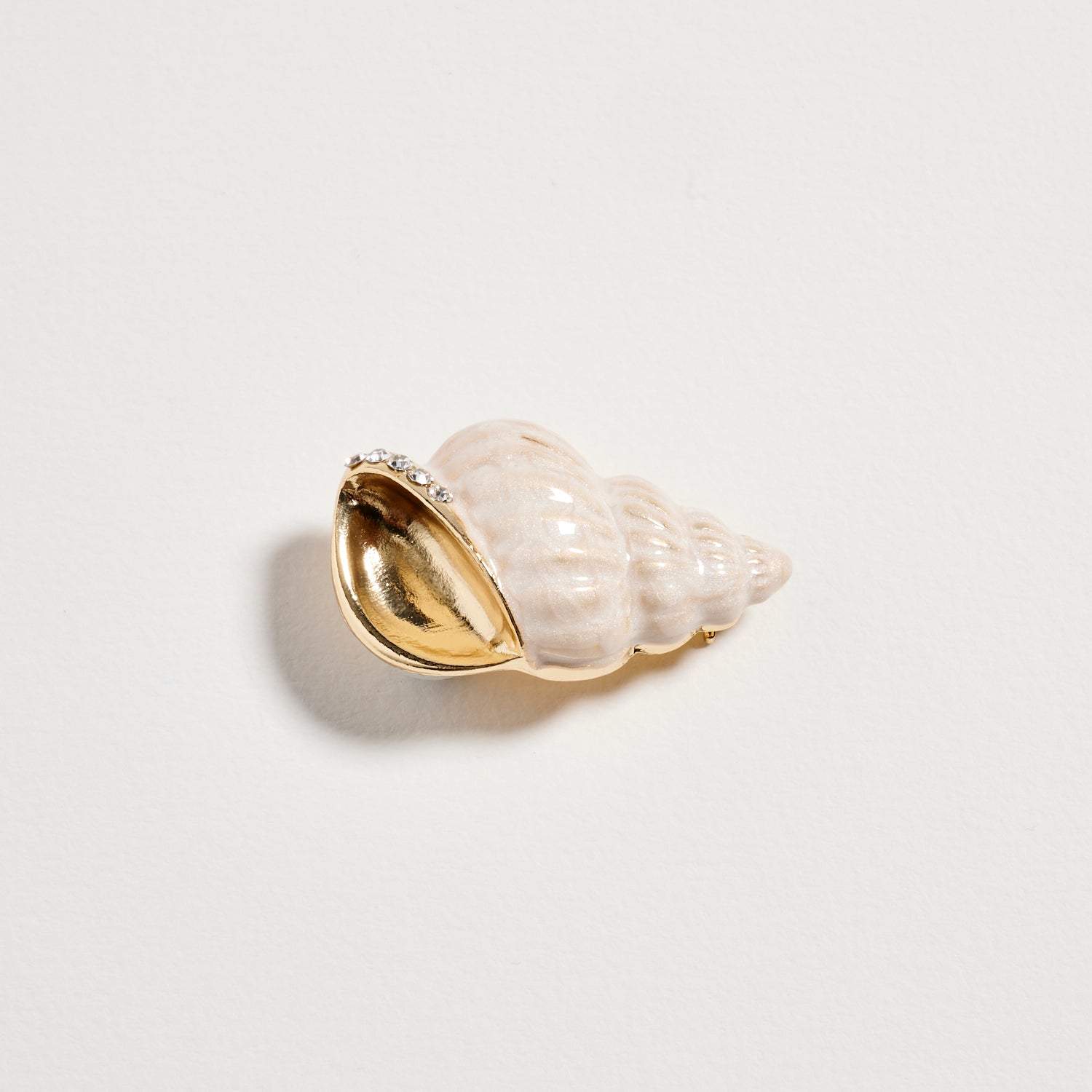 Gold Tone Seashell Brooch with Pearl Finish & Crystal Accent | Vintage Inspired Ocean Pin