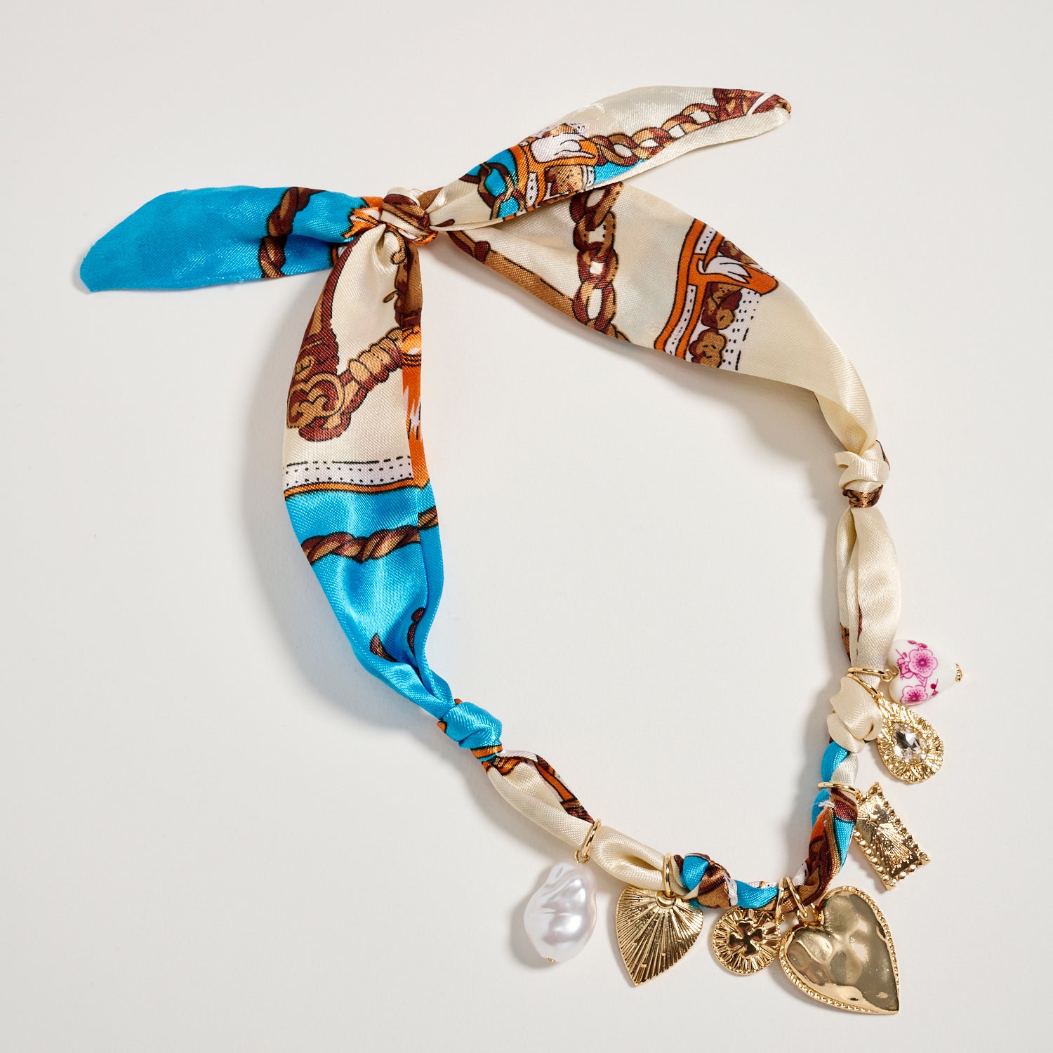 Blue & Ivory Charm Scarf Necklace – Gold Heart & Pearl Statement Tie Necklace - Frem