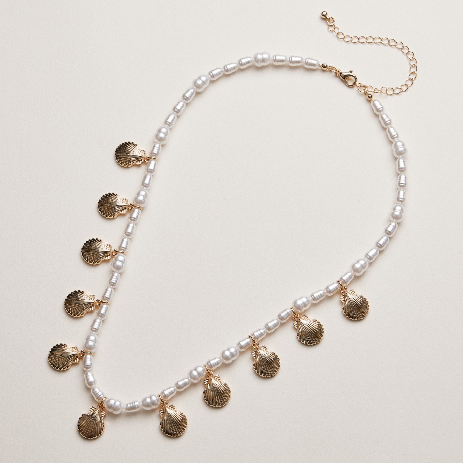 Pearl Shell Charm Necklace — Gold/Silver